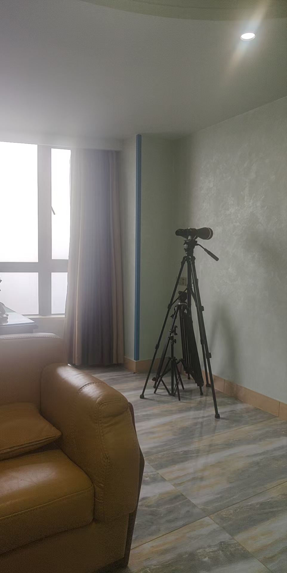 明光国际大酒店  1室1厅1卫    38.0万 明光国际大酒店  1室1厅1卫    38.0万室内图