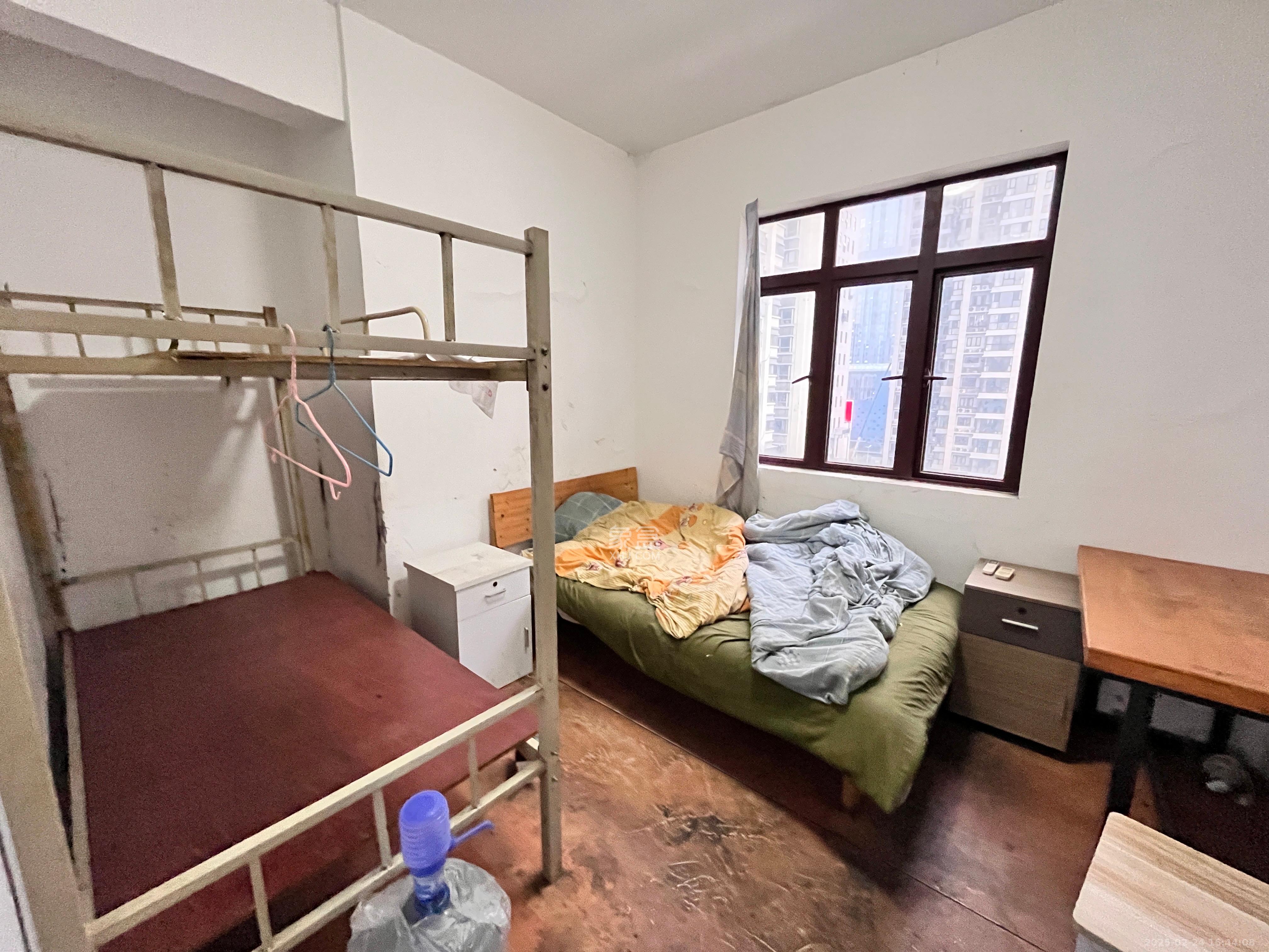 鹏基诺亚山林  1室0厅0卫    1700.0元/月 鹏基诺亚山林  1室0厅0卫    1700.0元/月室内图