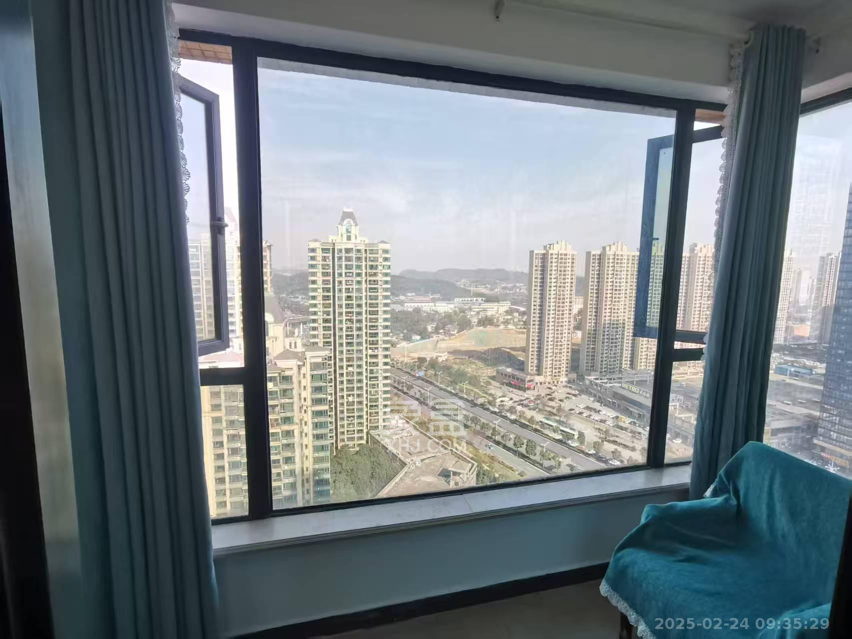 恒大华府  1室1厅1卫    1500.0元/月 恒大华府  1室1厅1卫    1500.0元/月室内图