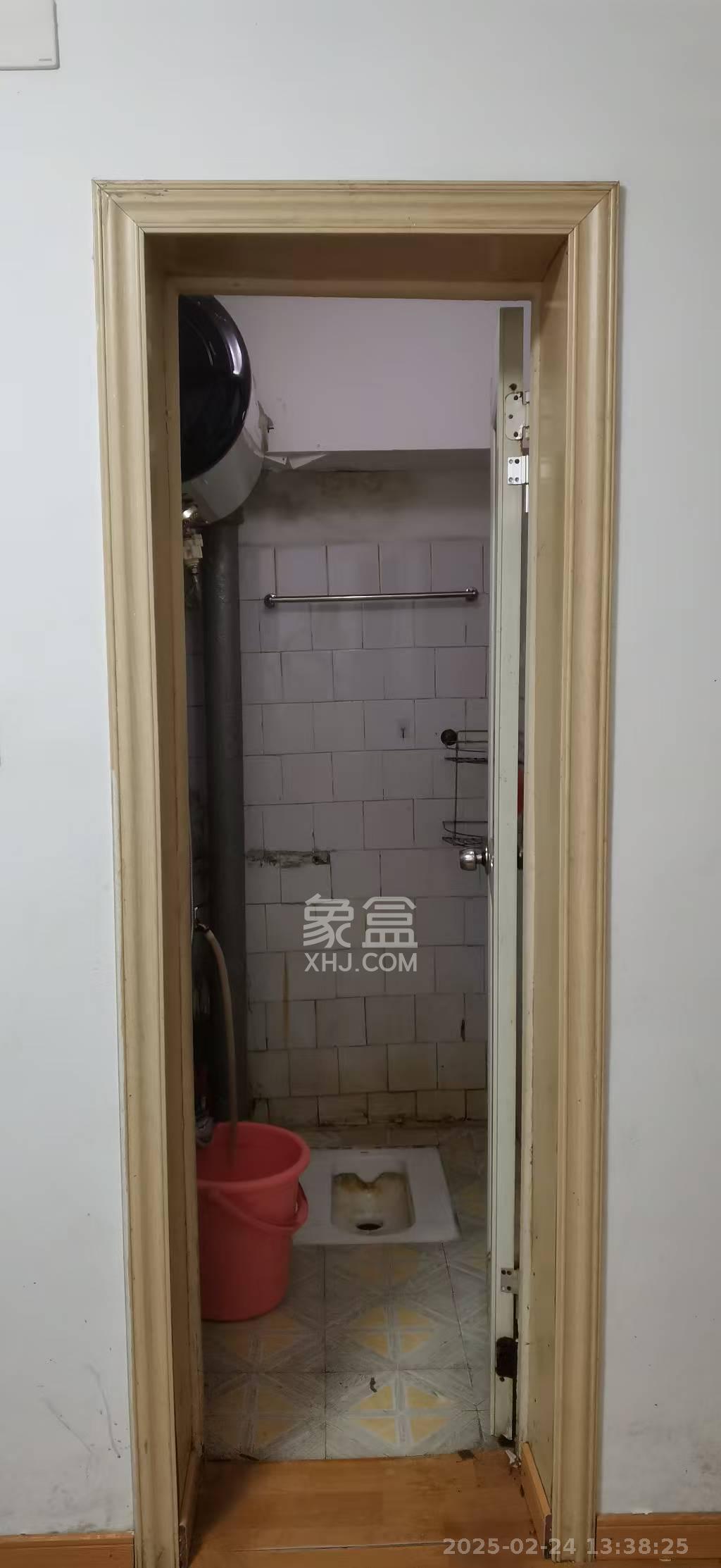 建湘新村  2室1厅1卫   1300.00元/月室内图