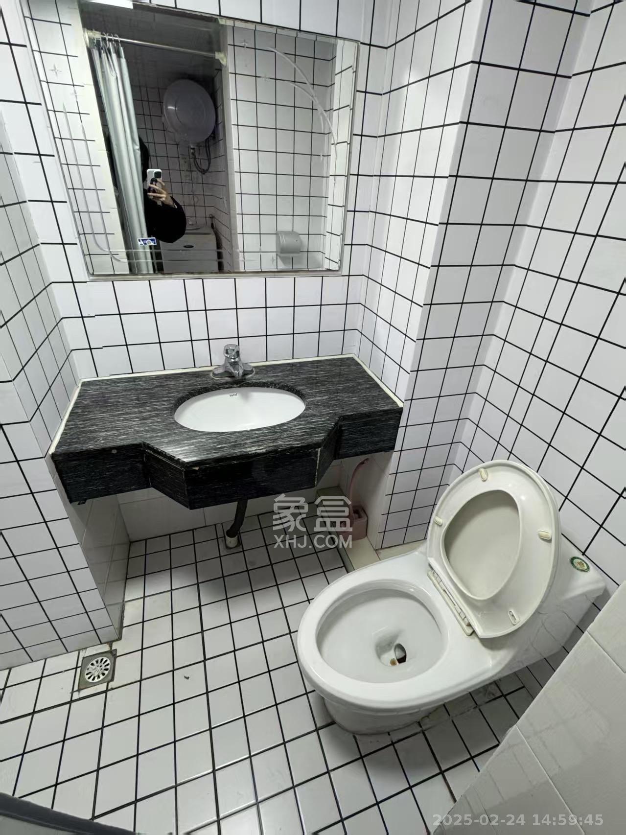 蚂蚁工房 1室1厅1卫 1800.0元/月 蚂蚁工房 1室1厅1卫 1800.0元/月室内图