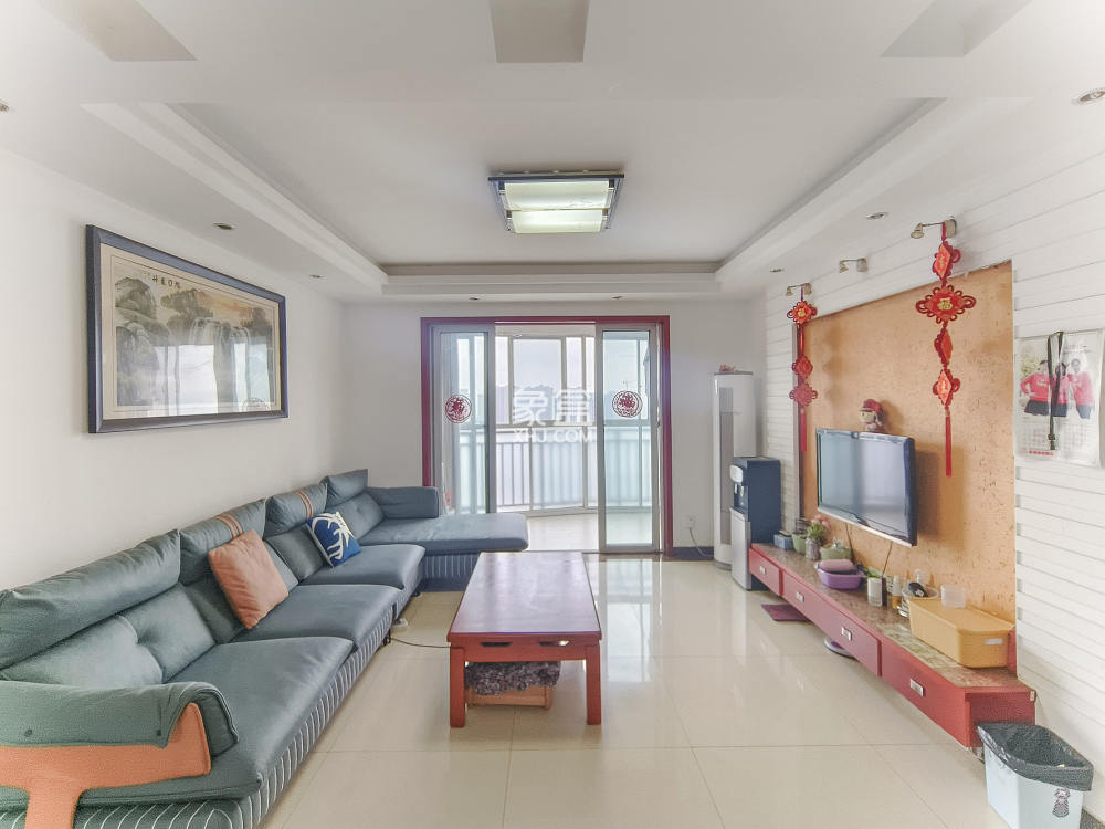 世景华庭  3室2厅1卫    65.0万