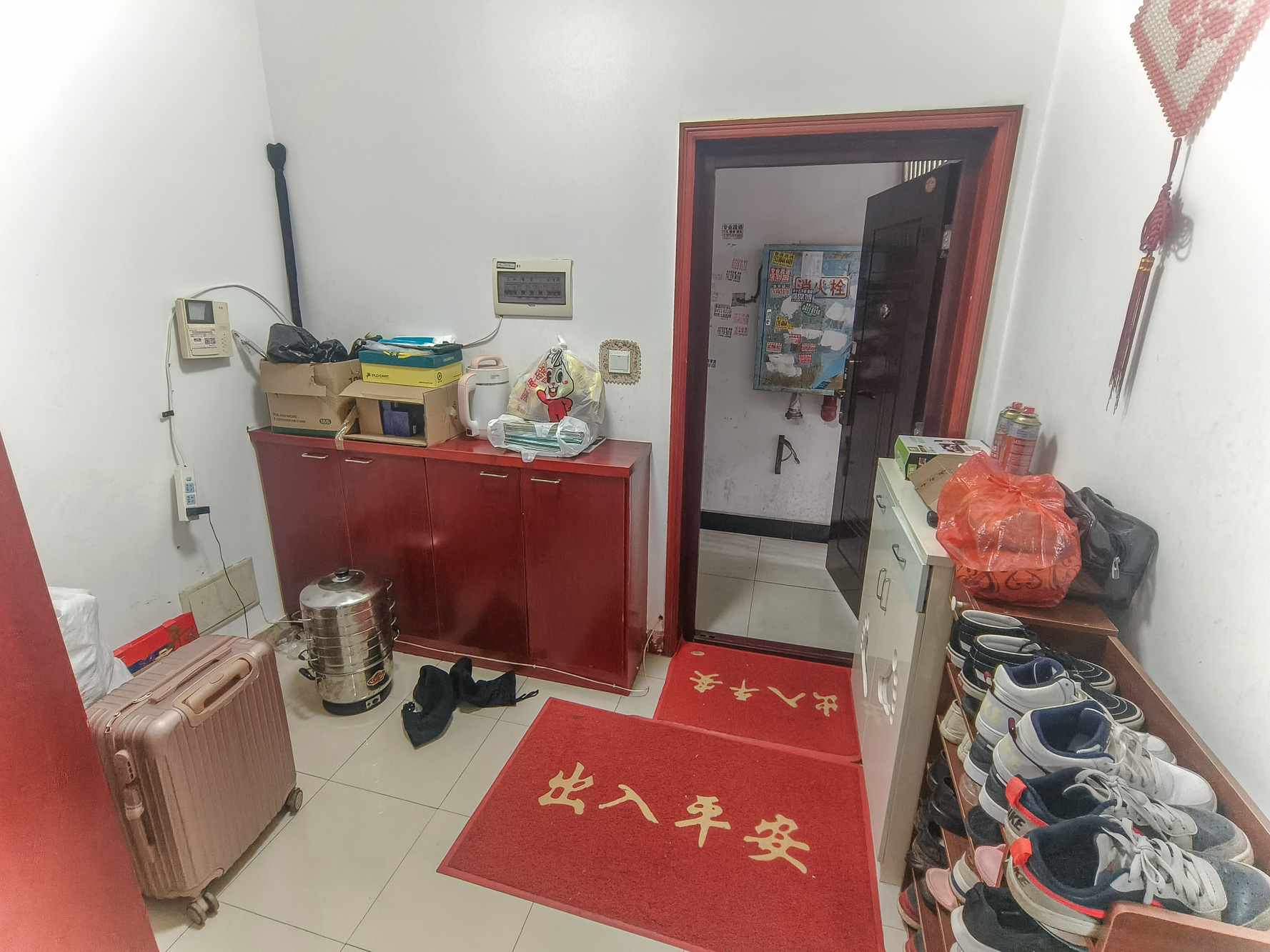 世景华庭  3室2厅1卫   65.80万其他