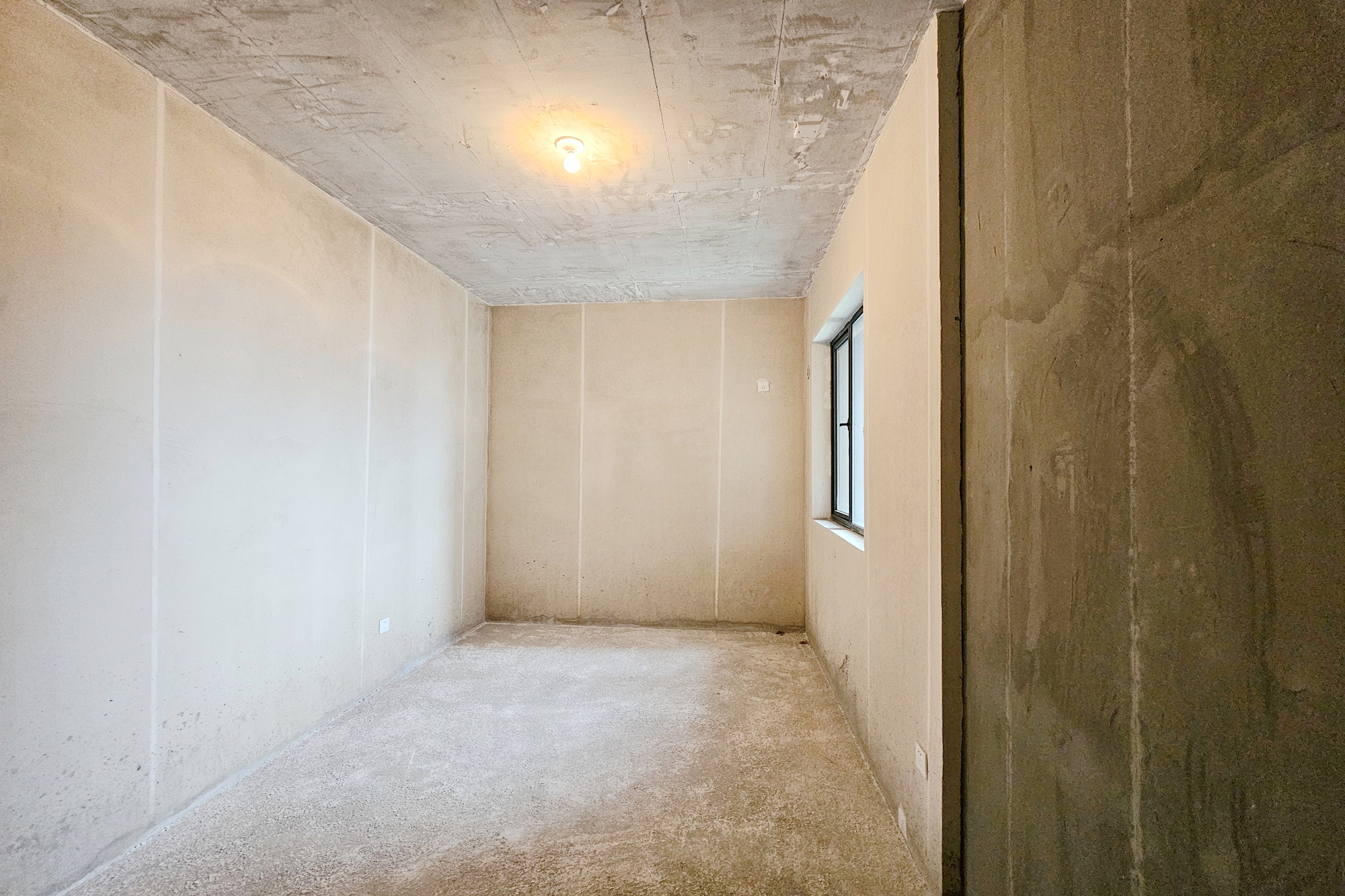 长房东旭国际  3室2厅2卫    98.0万 长房东旭国际  3室2厅2卫    98.0万其他