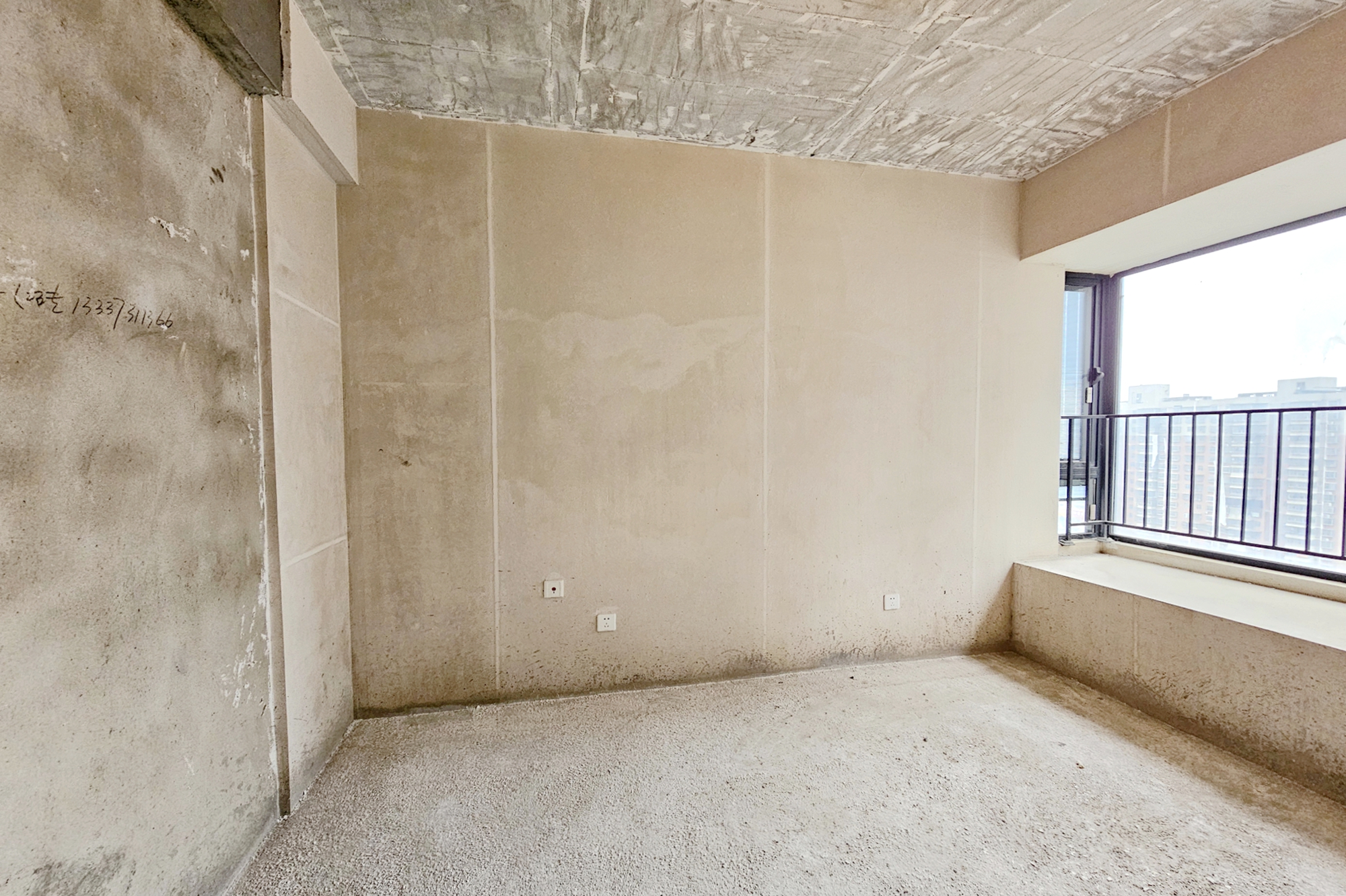 长房东旭国际  3室2厅2卫    98.0万 长房东旭国际  3室2厅2卫    98.0万其他