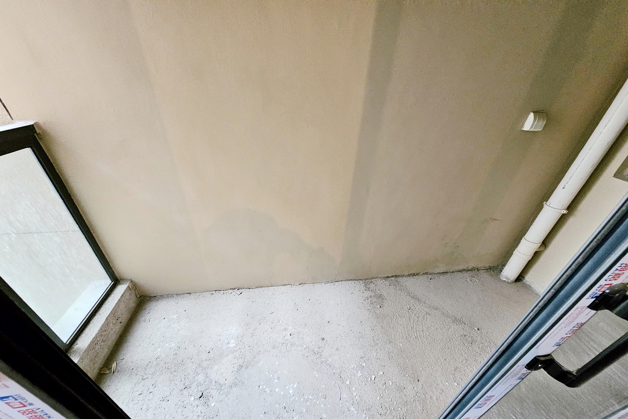 长房东旭国际  3室2厅2卫    98.0万 长房东旭国际  3室2厅2卫    98.0万阳台