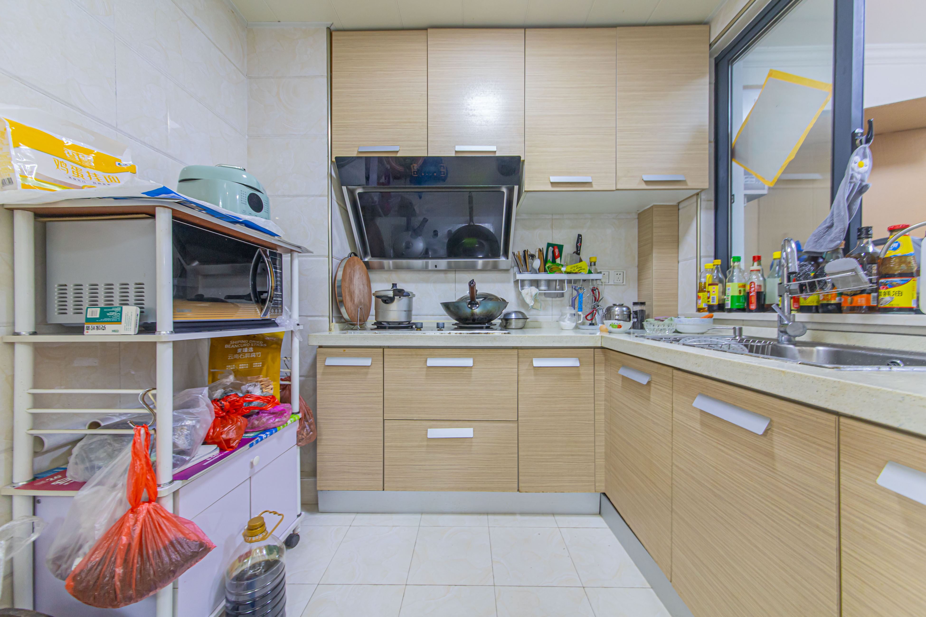 中建芙蓉嘉苑  3室2厅1卫    88.0万 中建芙蓉嘉苑  3室2厅1卫    88.0万厨房