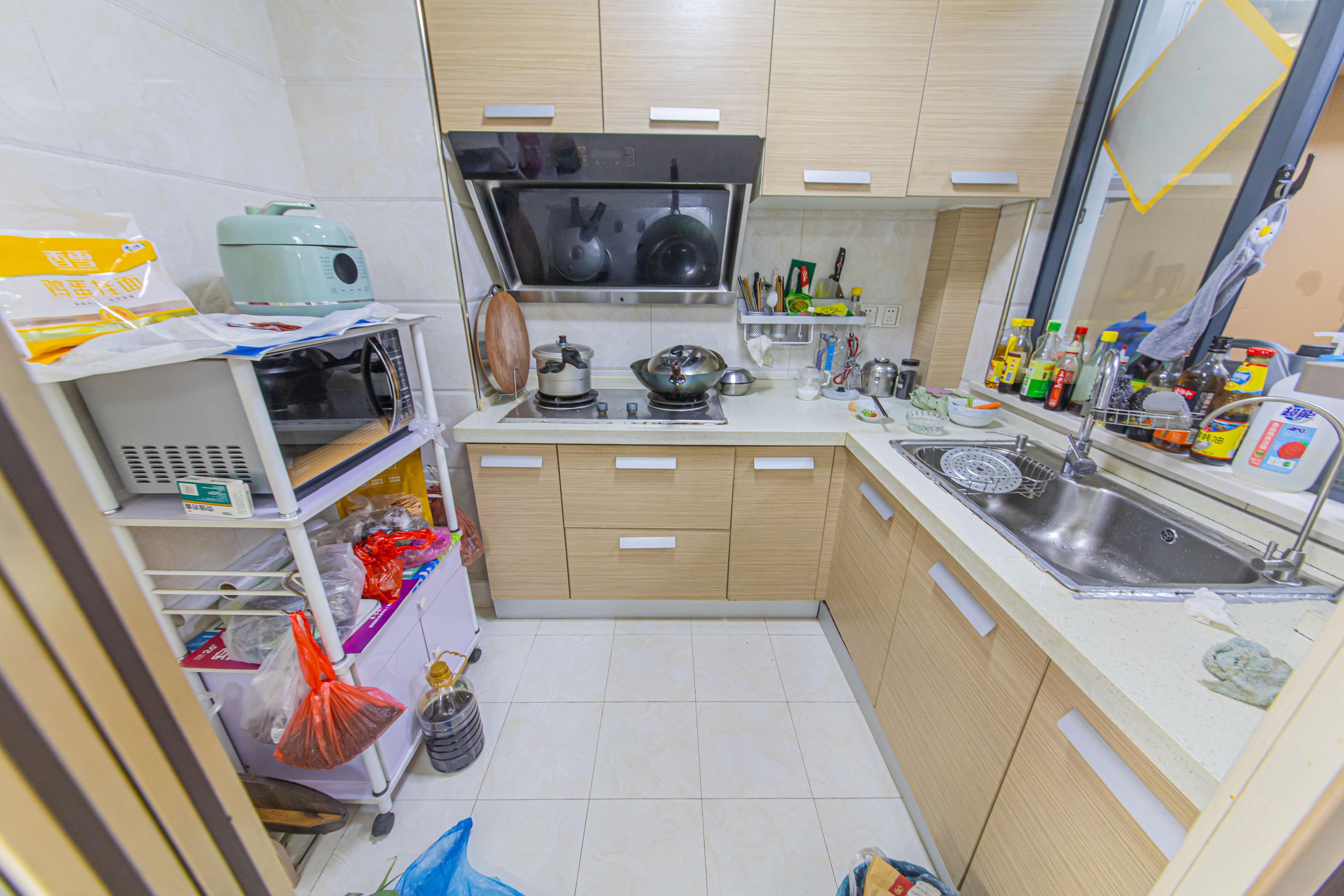 中建芙蓉嘉苑  3室2厅1卫    88.0万 中建芙蓉嘉苑  3室2厅1卫    88.0万厨房