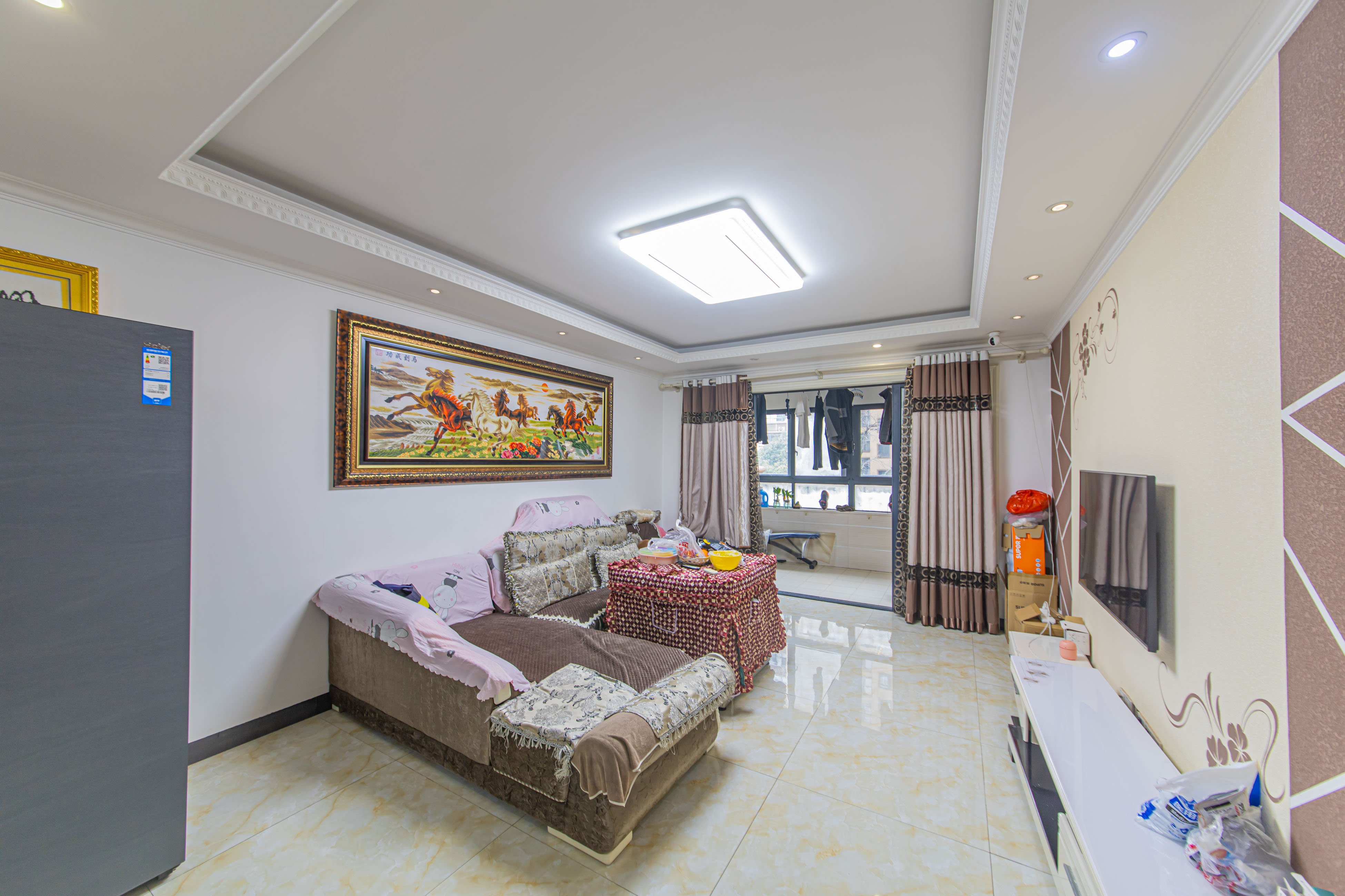 中建芙蓉嘉苑  3室2厅1卫    88.0万 中建芙蓉嘉苑  3室2厅1卫    88.0万客厅