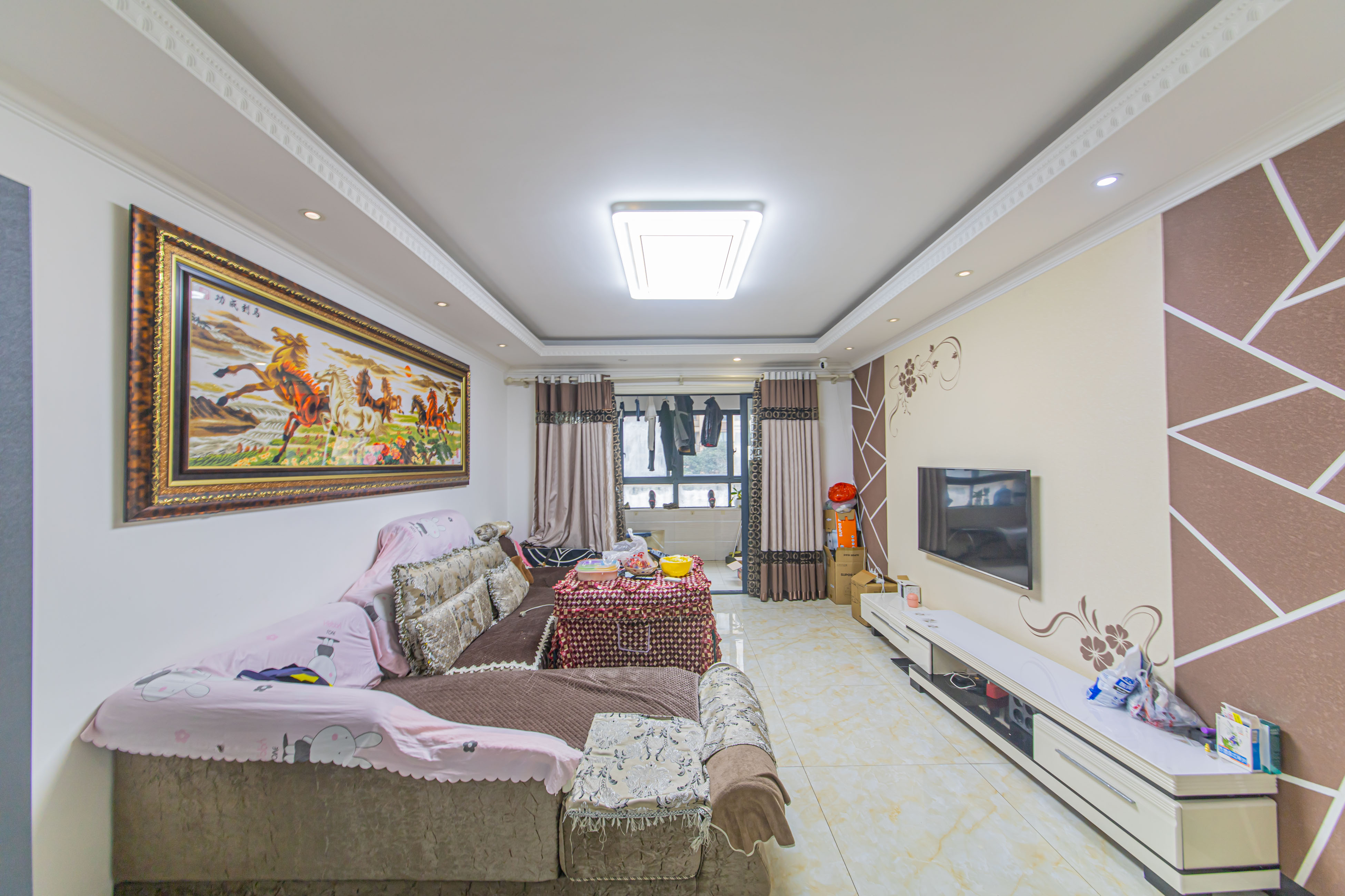 中建芙蓉嘉苑  3室2厅1卫    88.0万 中建芙蓉嘉苑  3室2厅1卫    88.0万客厅