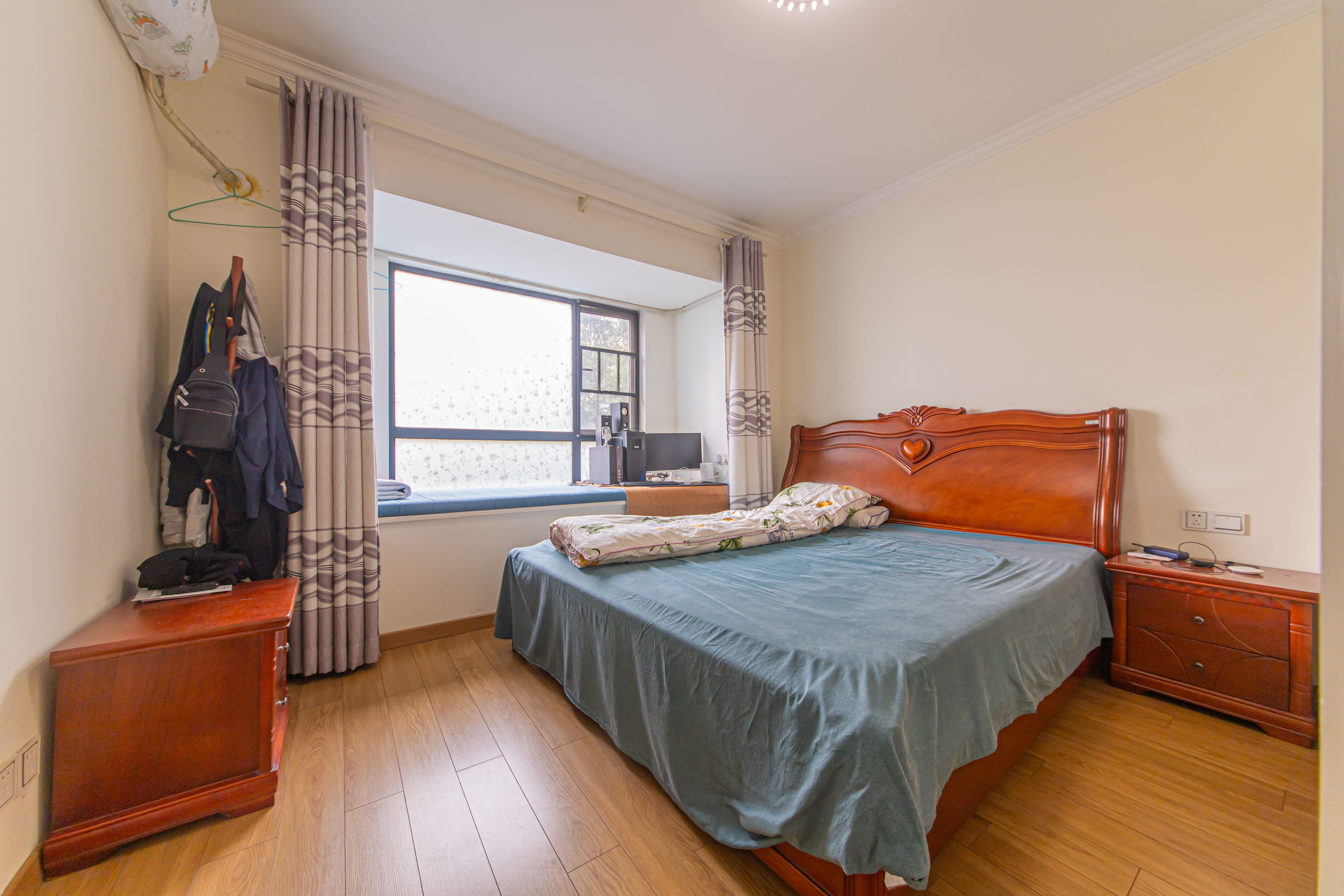 中建芙蓉嘉苑  3室2厅1卫    88.0万 中建芙蓉嘉苑  3室2厅1卫    88.0万卧室