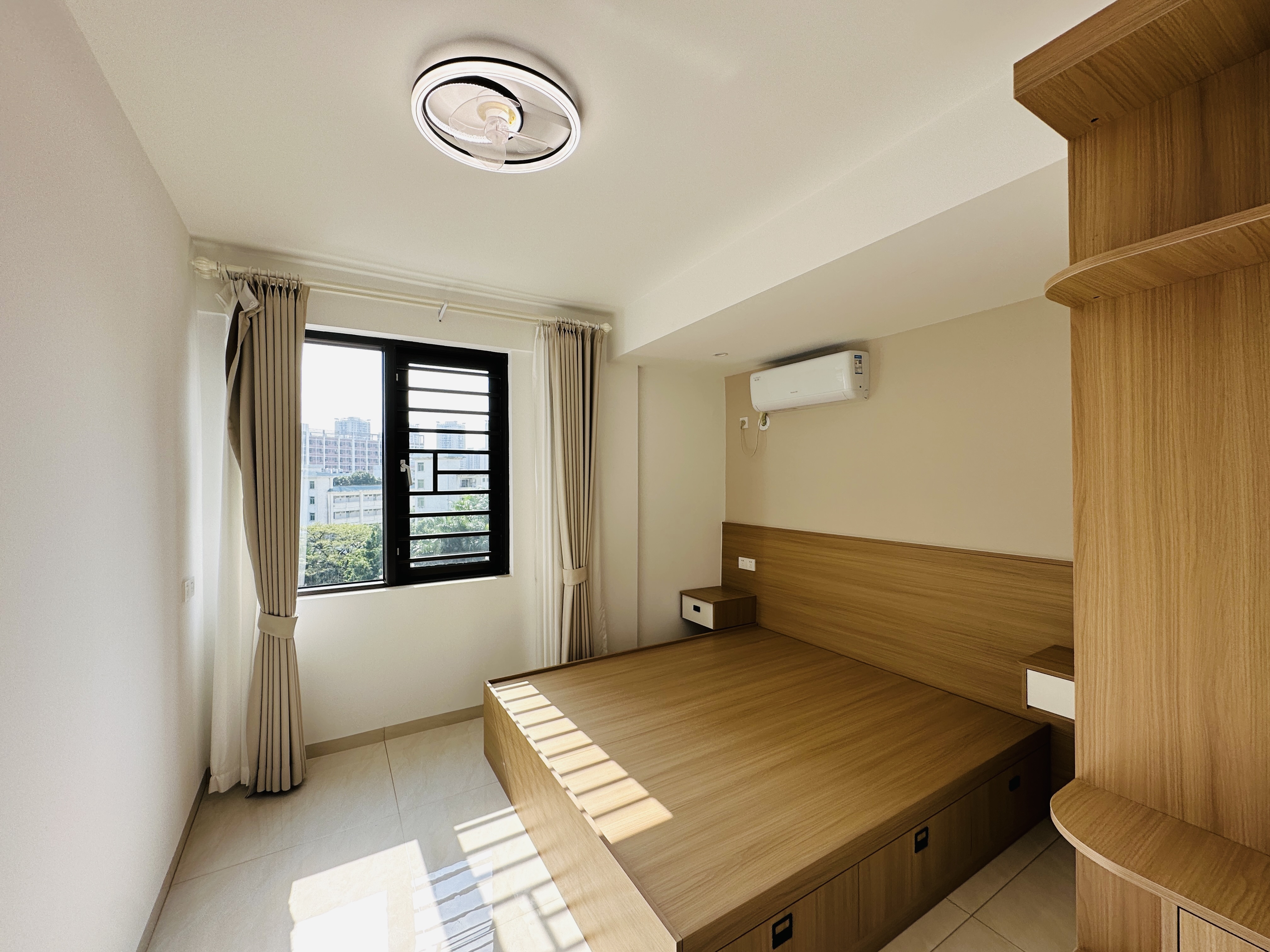 西城别院 2室1厅1卫 58.0万 西城别院 2室1厅1卫 58.0万卧室