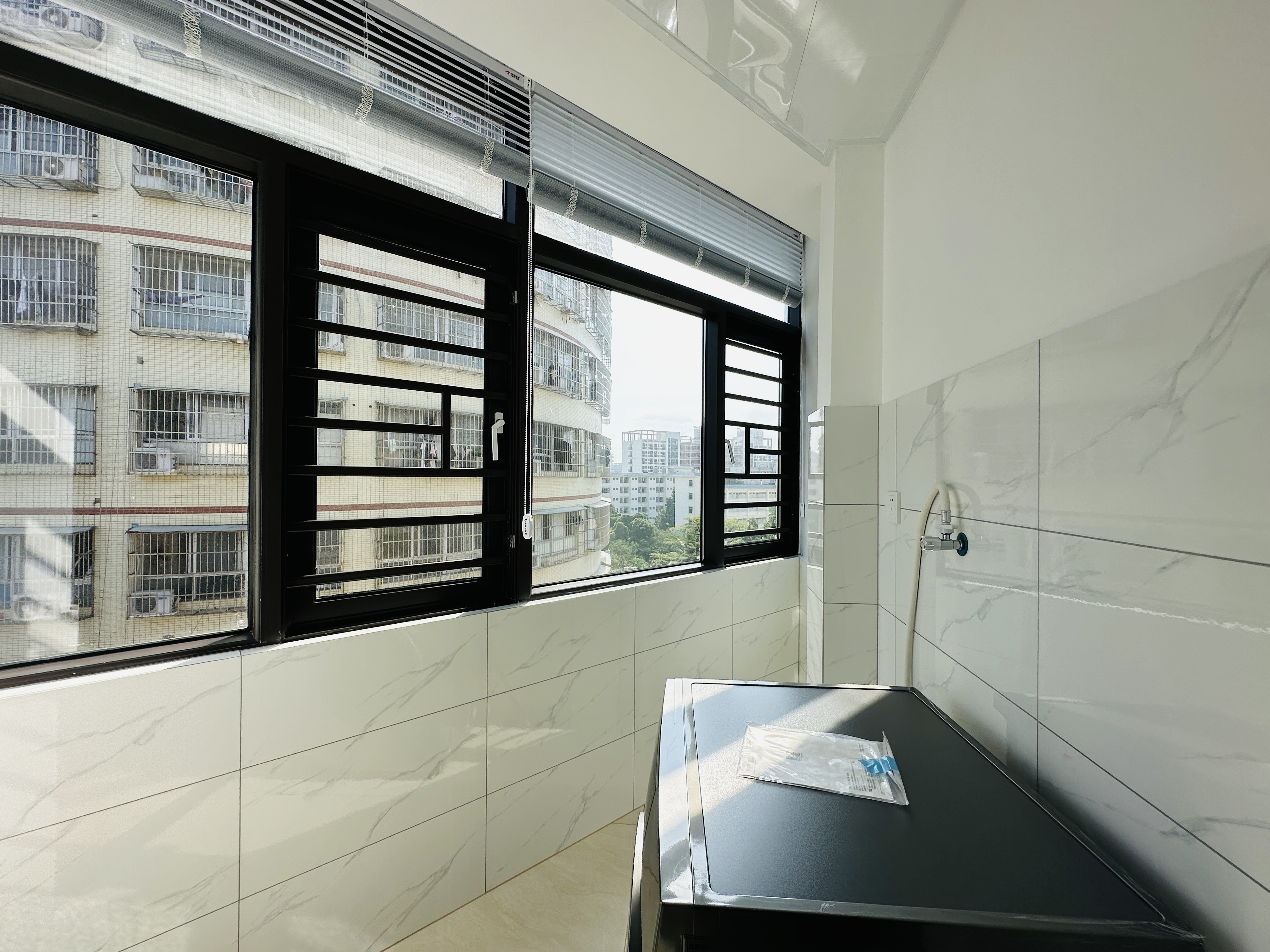 西城别院 2室1厅1卫 58.0万 西城别院 2室1厅1卫 58.0万阳台