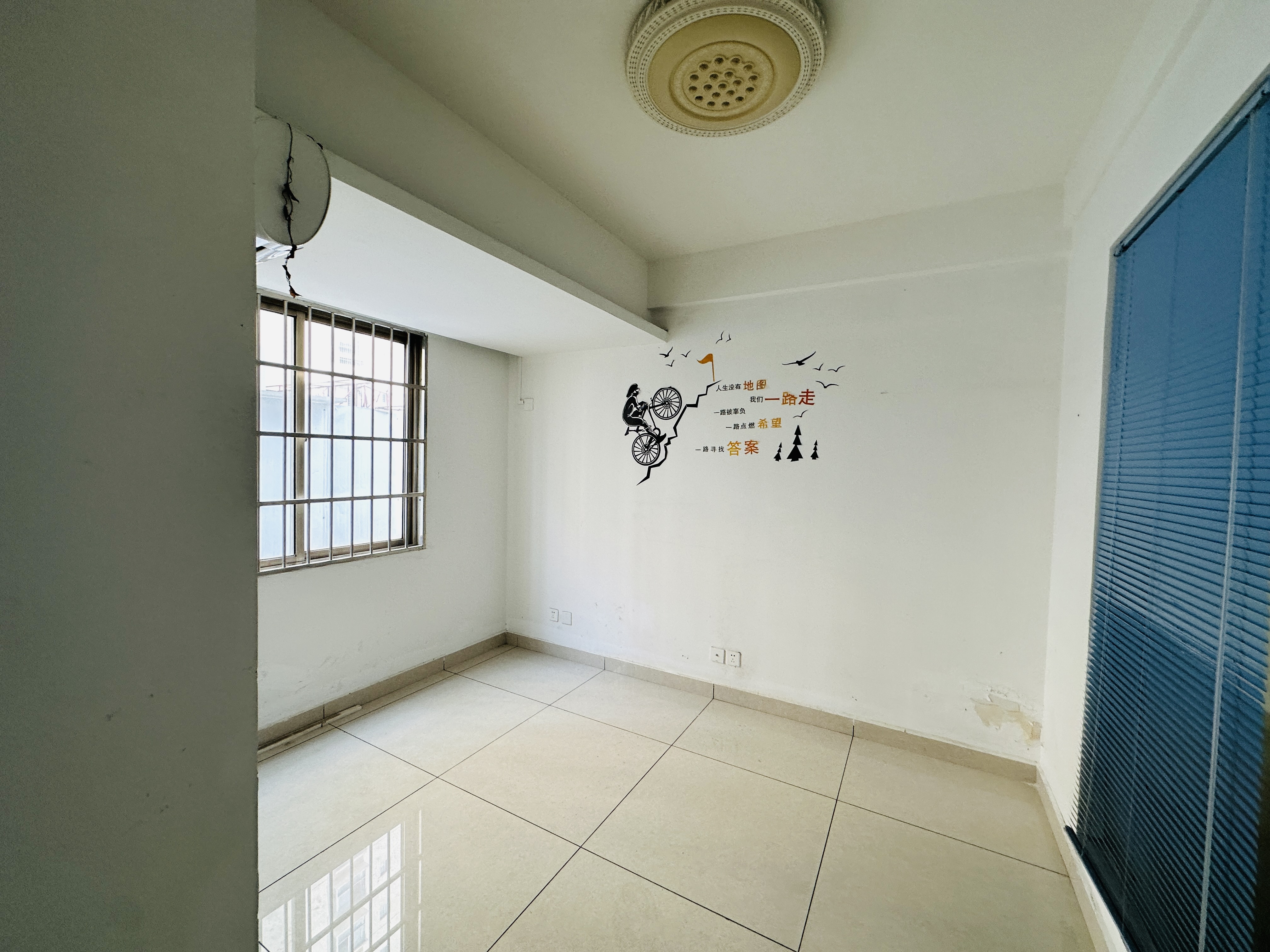 金山广场 1室0厅0卫 579.0万 金山广场 1室0厅0卫 579.0万卧室