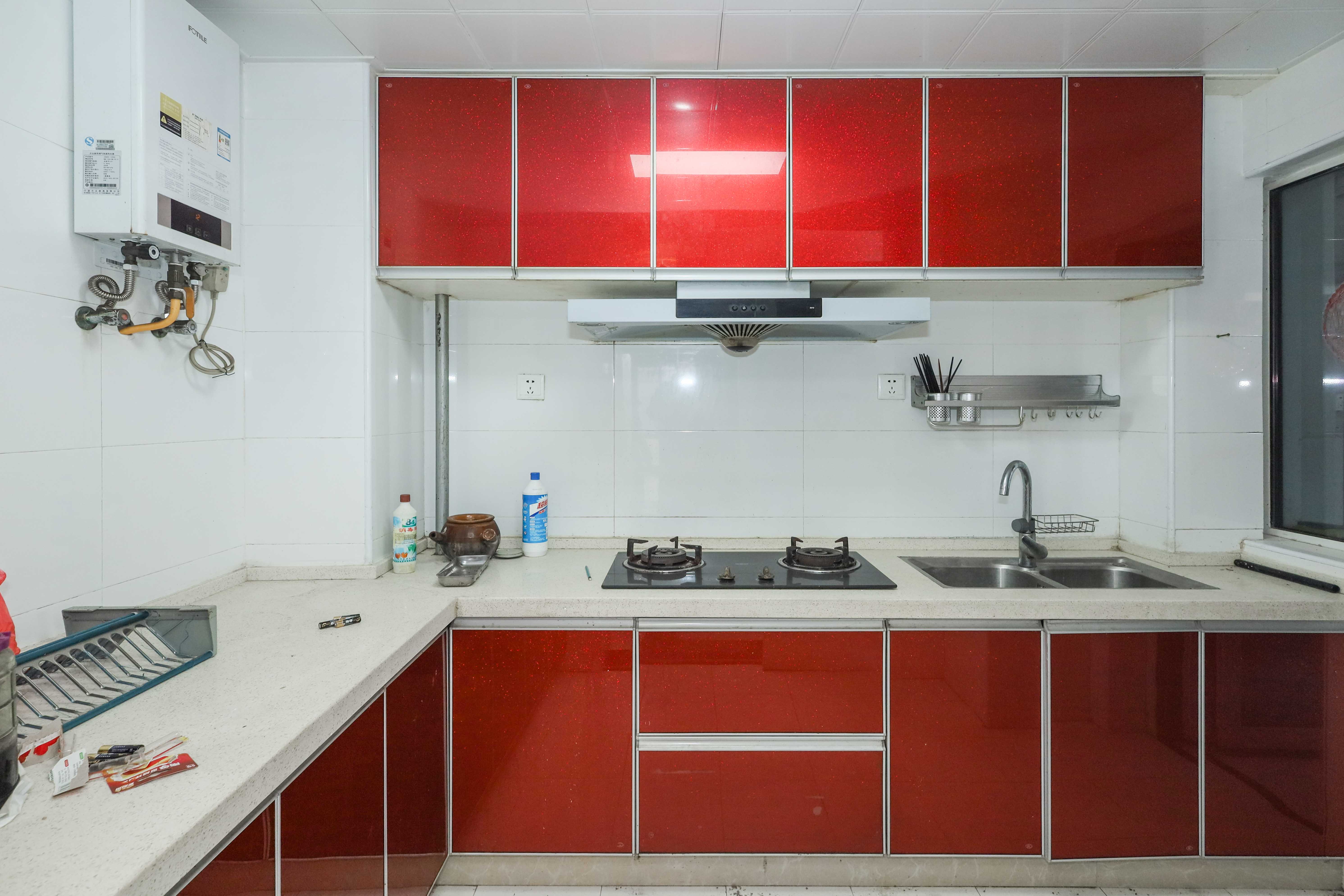 山水英伦海德广场 2室1厅1卫 86.0万 山水英伦海德广场 2室1厅1卫 86.0万厨房