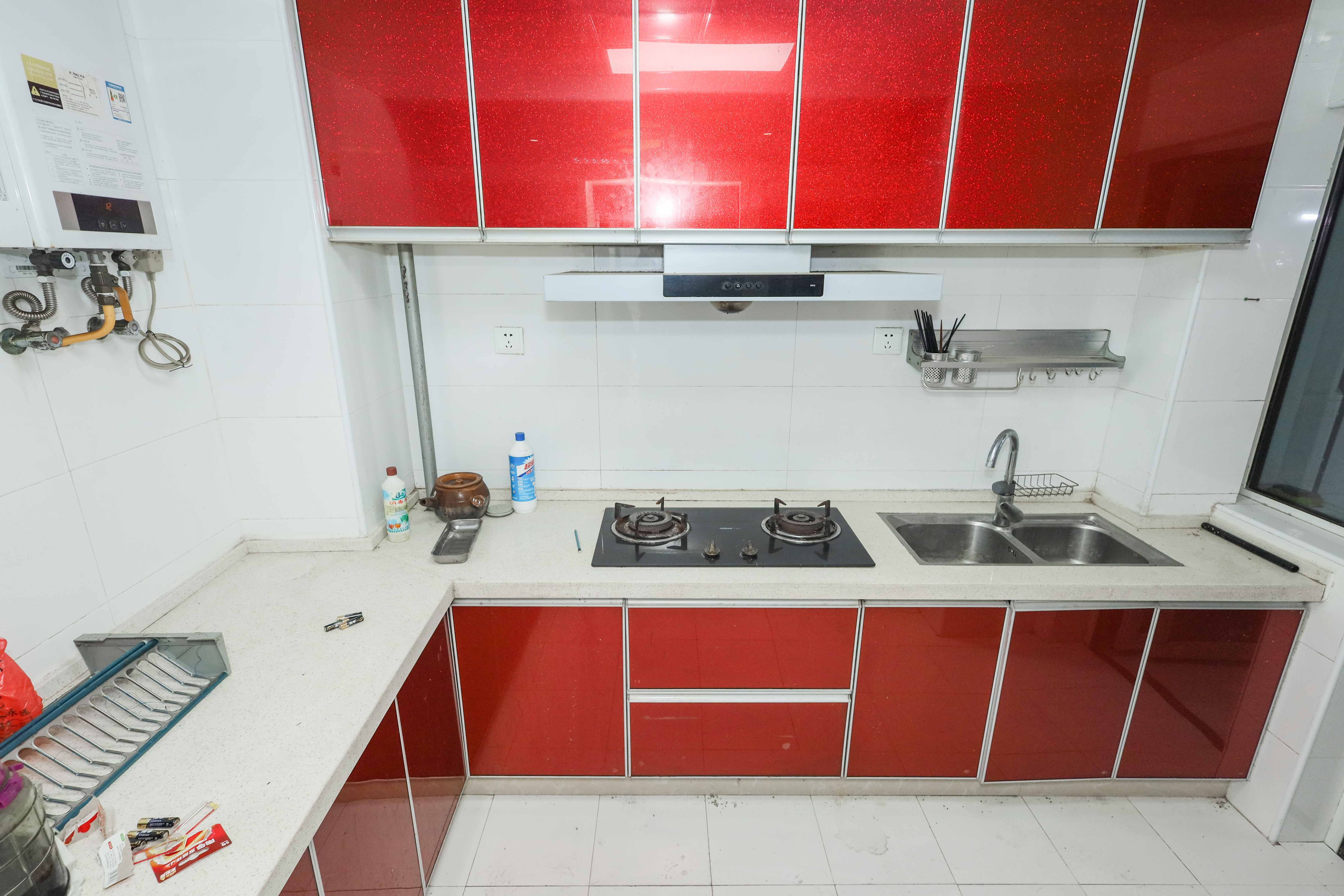 山水英伦海德广场 2室1厅1卫 86.0万 山水英伦海德广场 2室1厅1卫 86.0万厨房