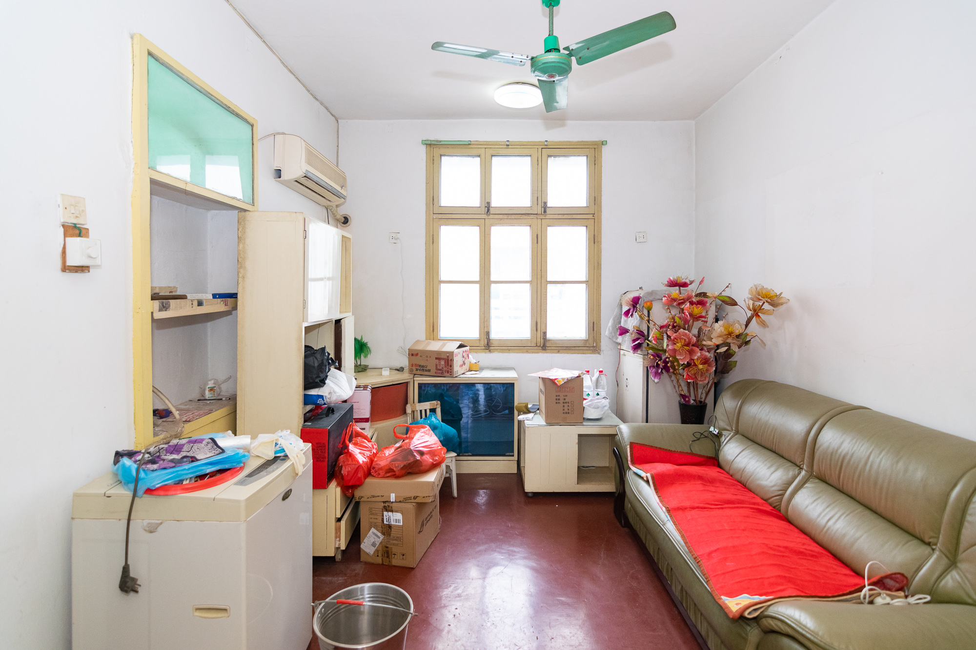 中南村(一二三村)  2室1厅1卫    16.8万 中南村(一二三村)  2室1厅1卫    16.8万