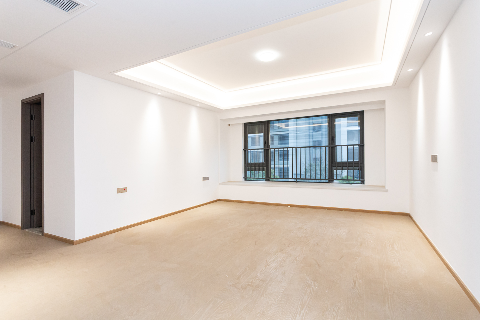 嘉臣道 4室2厅3卫 418.0万 嘉臣道 4室2厅3卫 418.0万卧室