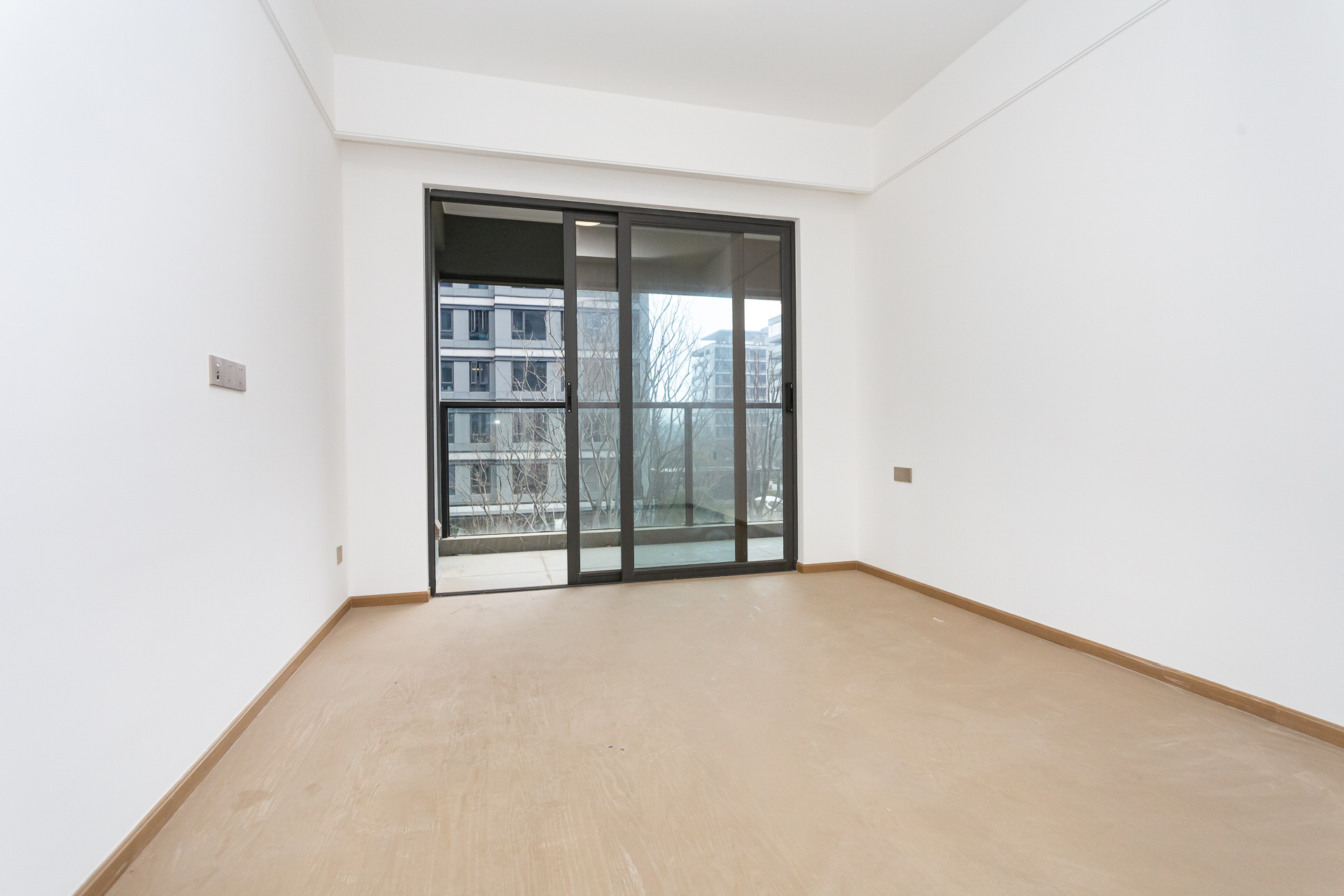 嘉臣道 4室2厅3卫 418.0万 嘉臣道 4室2厅3卫 418.0万卧室