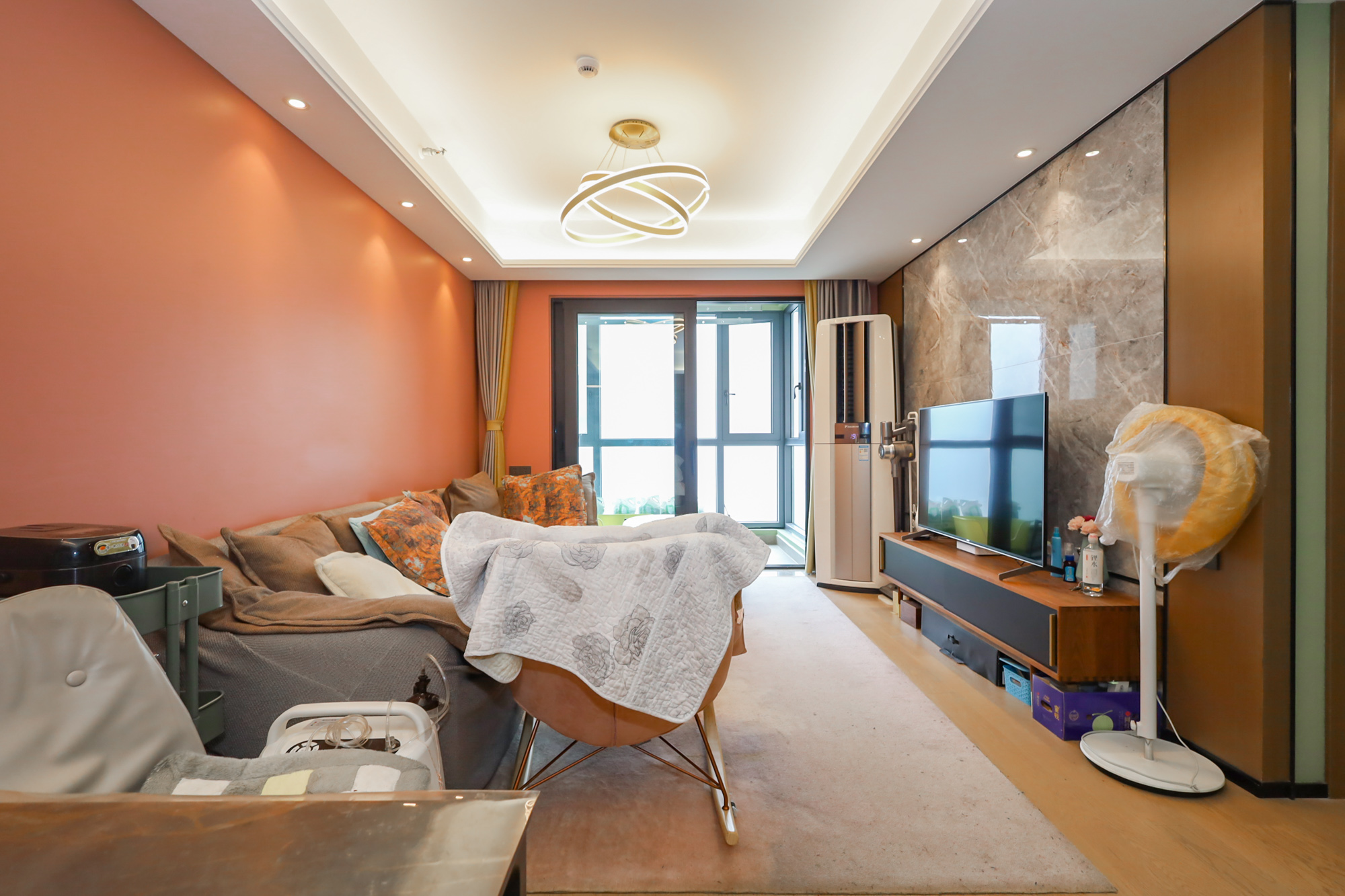 万科里金域国际 3室2厅2卫 228.0万 万科里金域国际 3室2厅2卫 228.0万客厅