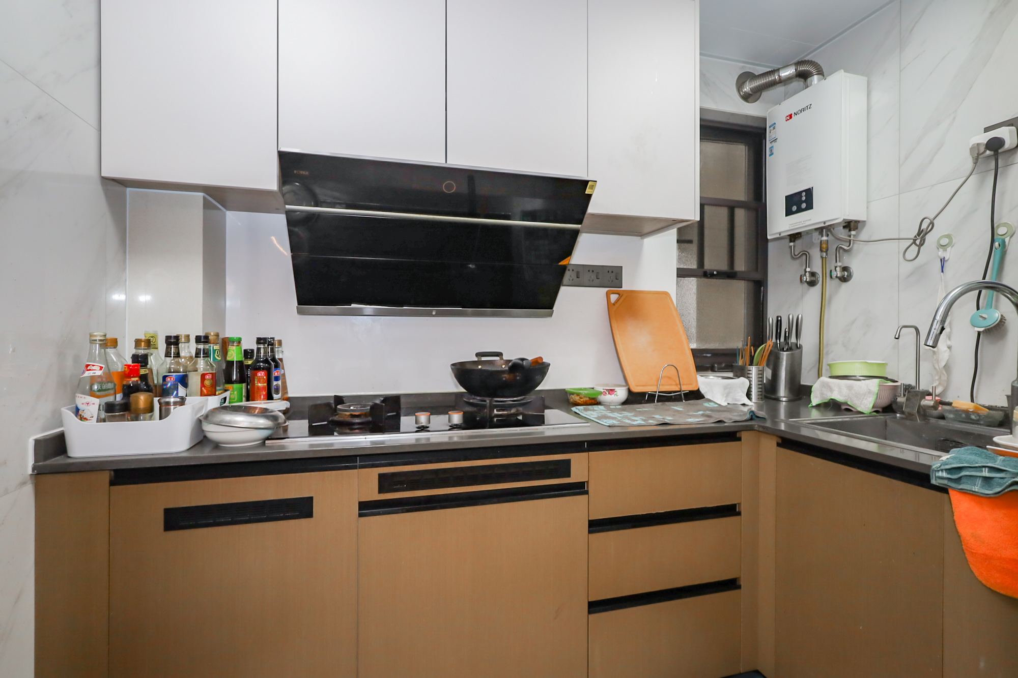 万科里金域国际 3室2厅2卫 228.0万 万科里金域国际 3室2厅2卫 228.0万厨房