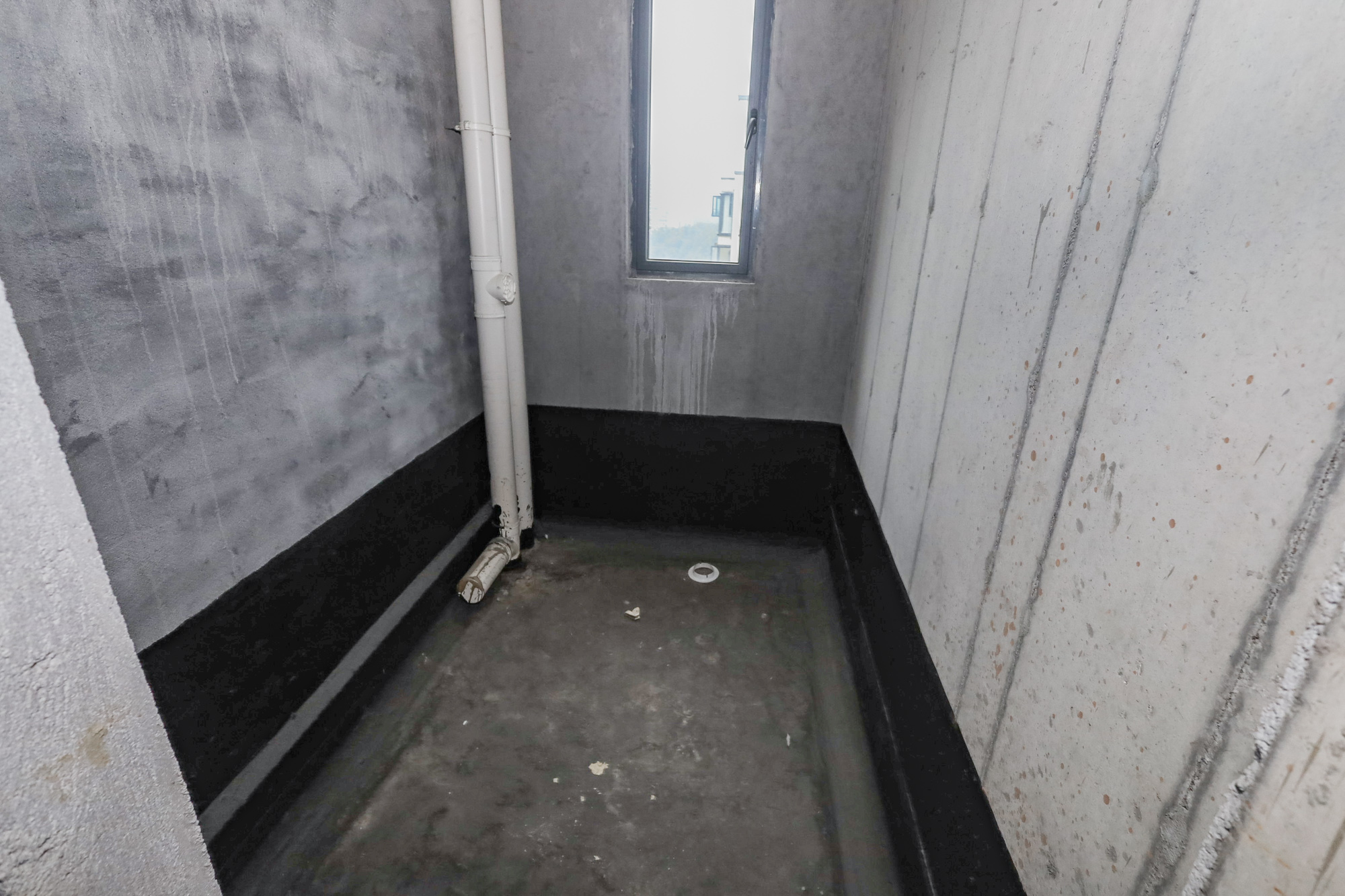 轨道中建麓江府  4室2厅2卫   228.00万卫生间