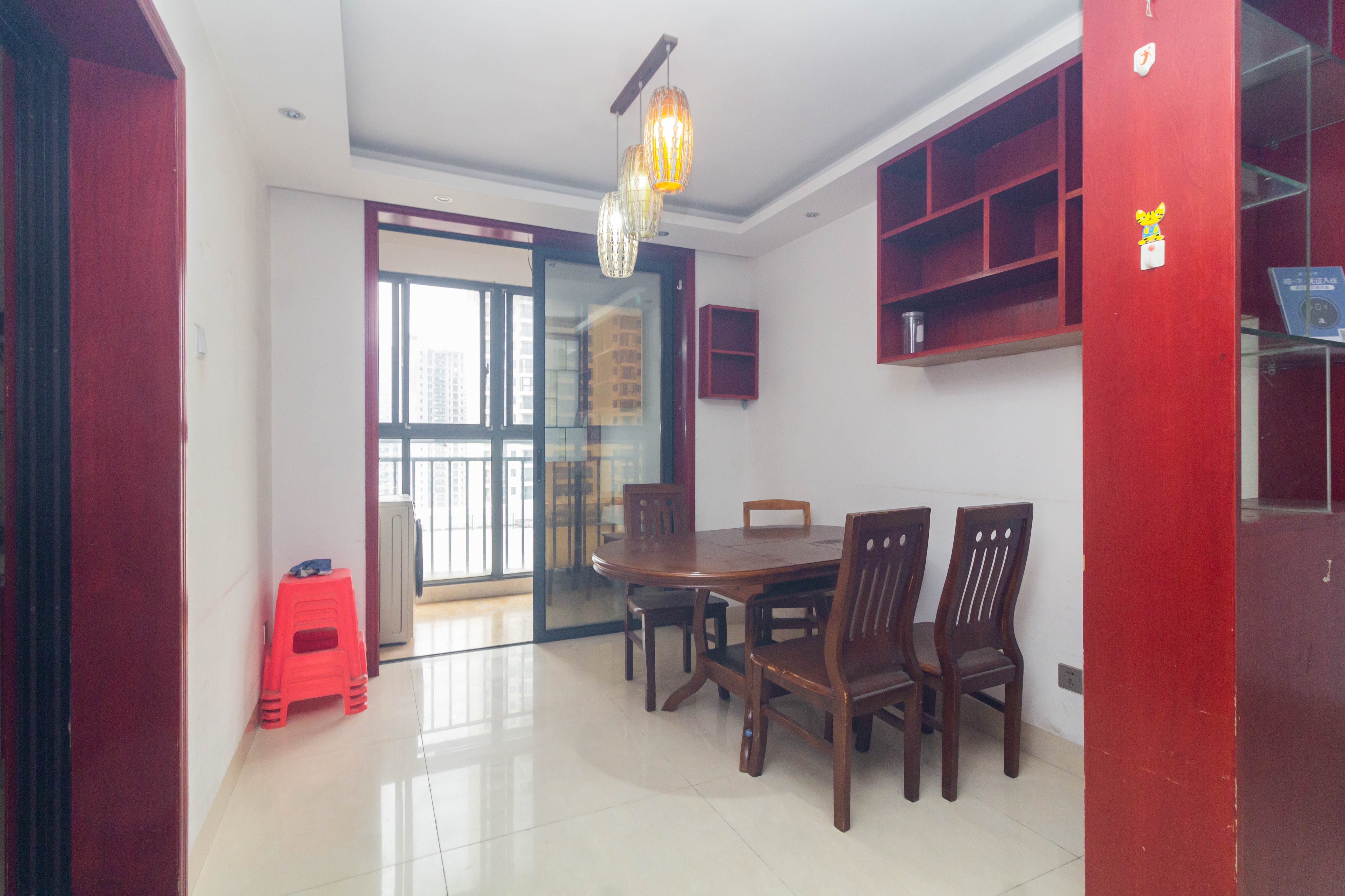 东岸城邦 4室2厅2卫 125.0万 东岸城邦 4室2厅2卫 125.0万客厅