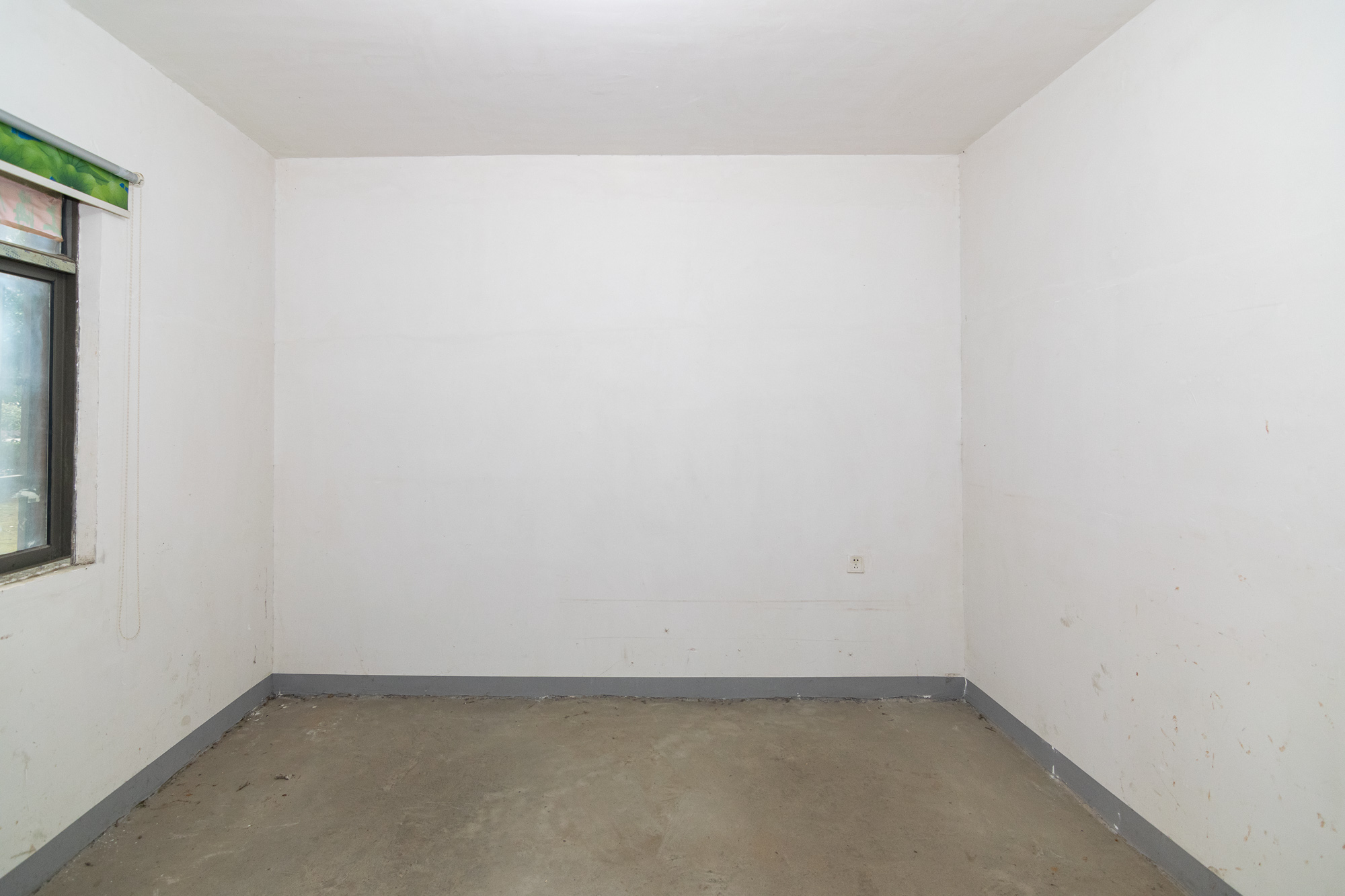 兴邦花城 4室2厅2卫 56.0万 兴邦花城 4室2厅2卫 56.0万卧室