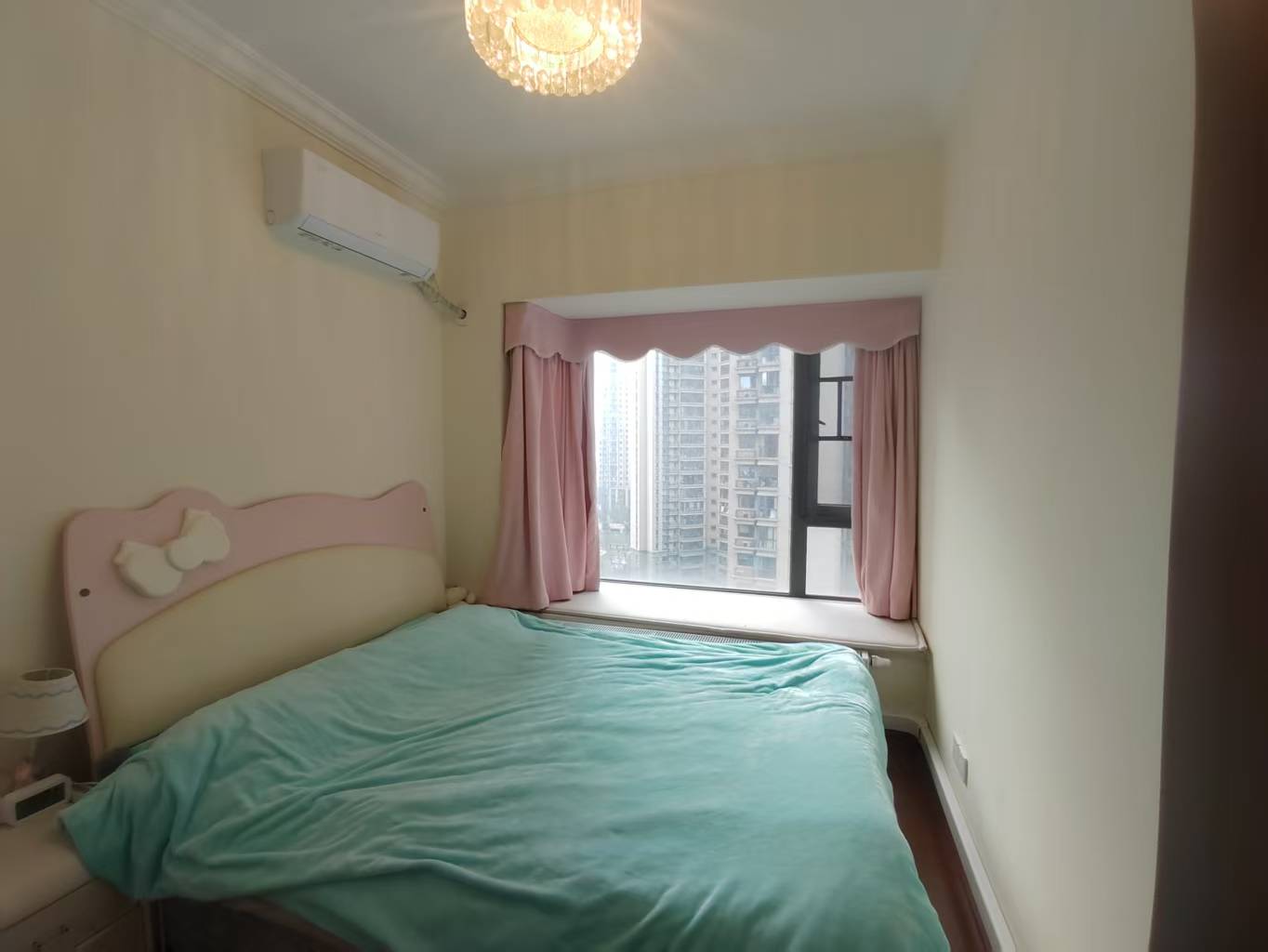 恒大华府 3室2厅1卫 73.9万 恒大华府 3室2厅1卫 73.9万室内图