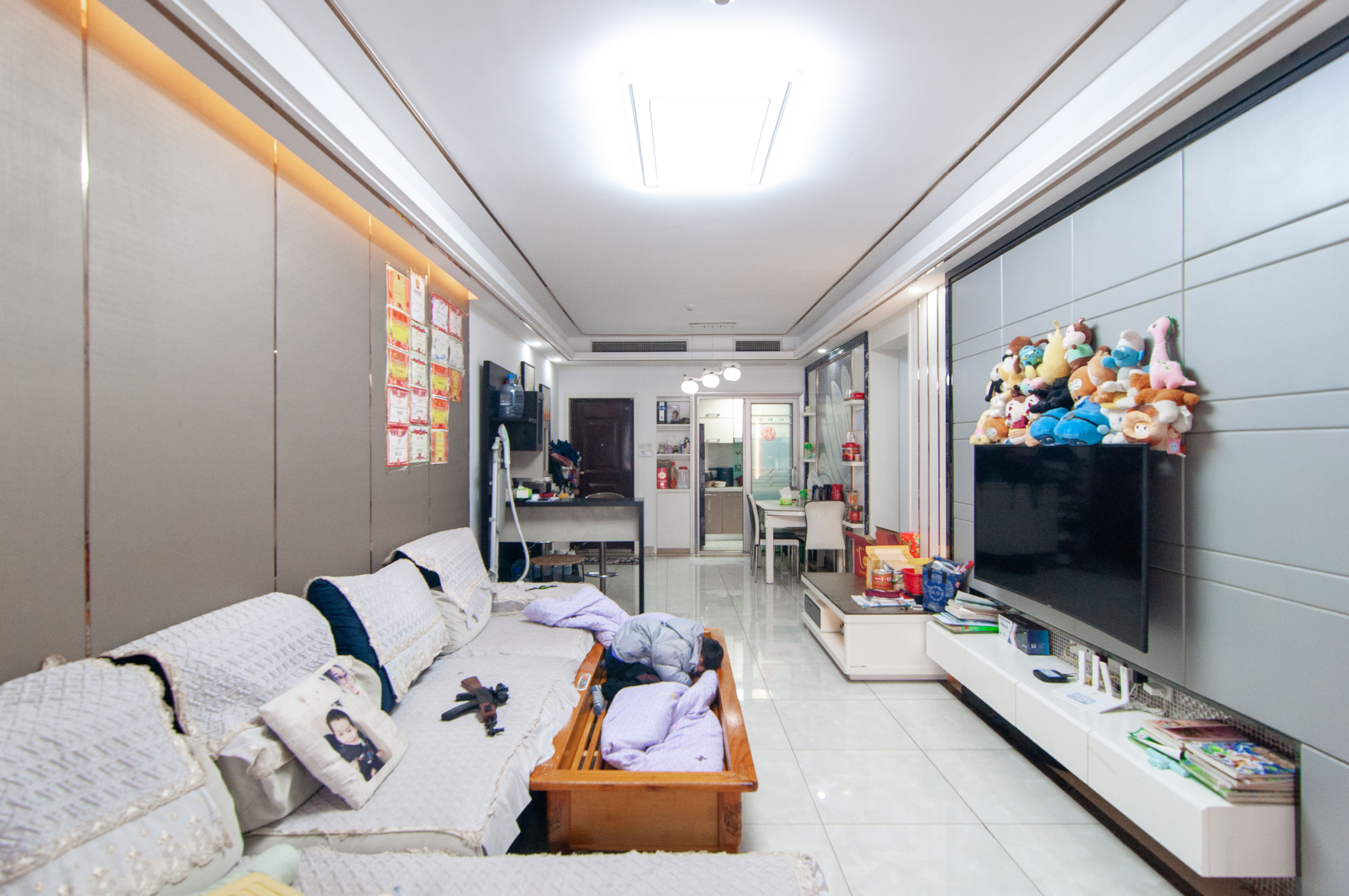 中建梅溪湖中心  3室2厅2卫   158.00万