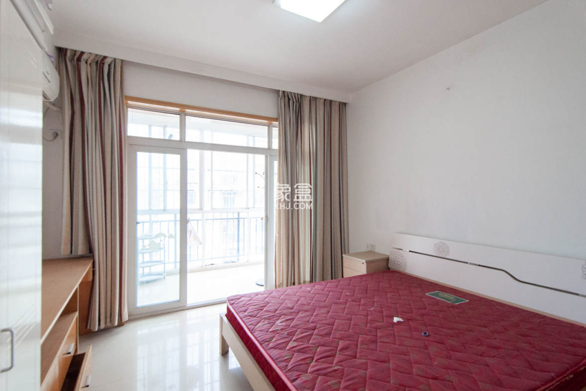 中房F联邦  4室2厅2卫    106.0万 中房F联邦  4室2厅2卫    106.0万其他