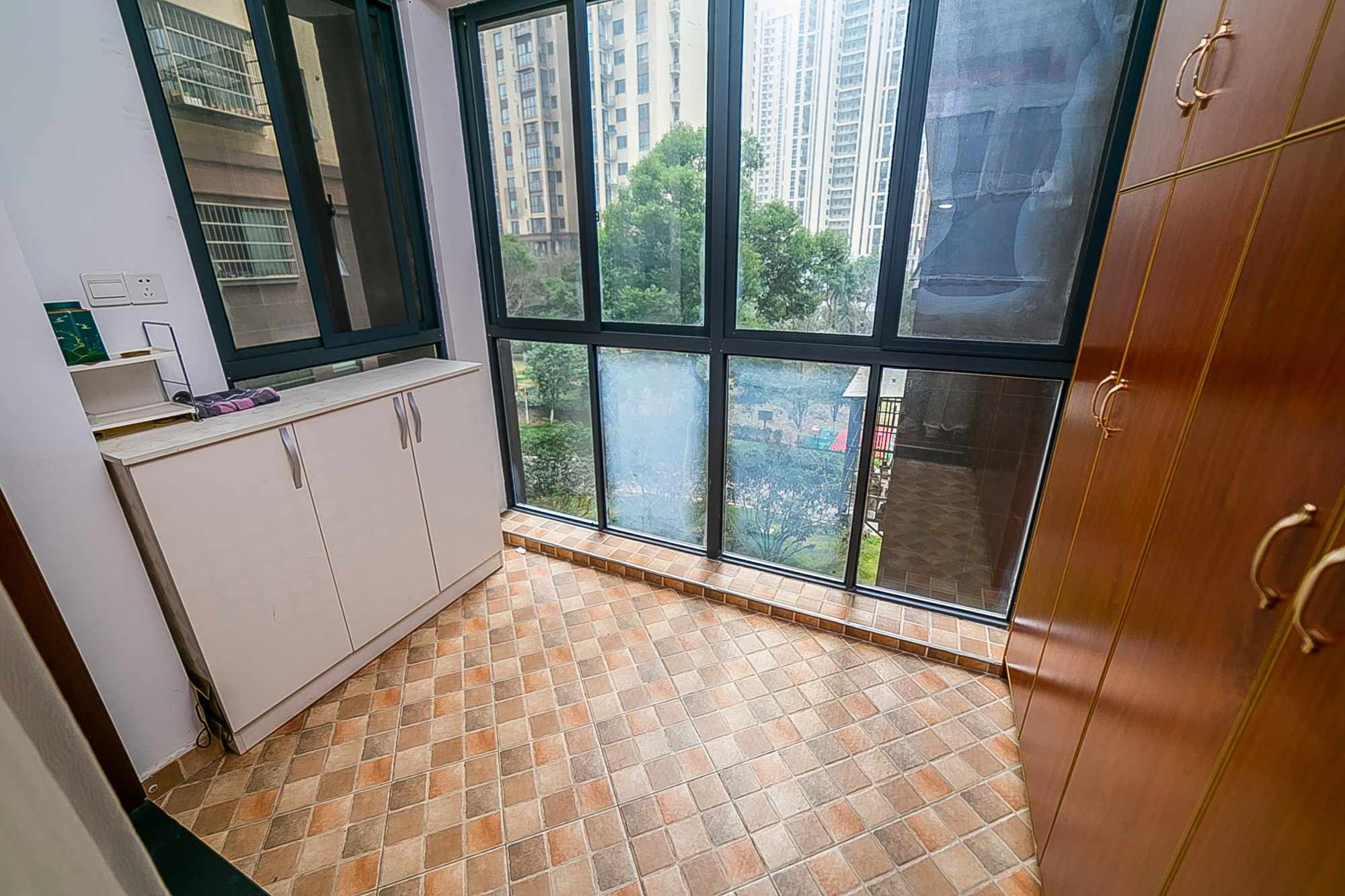 乾城(兴旺乾城) 3室2厅1卫 82.0万 乾城(兴旺乾城) 3室2厅1卫 82.0万阳台