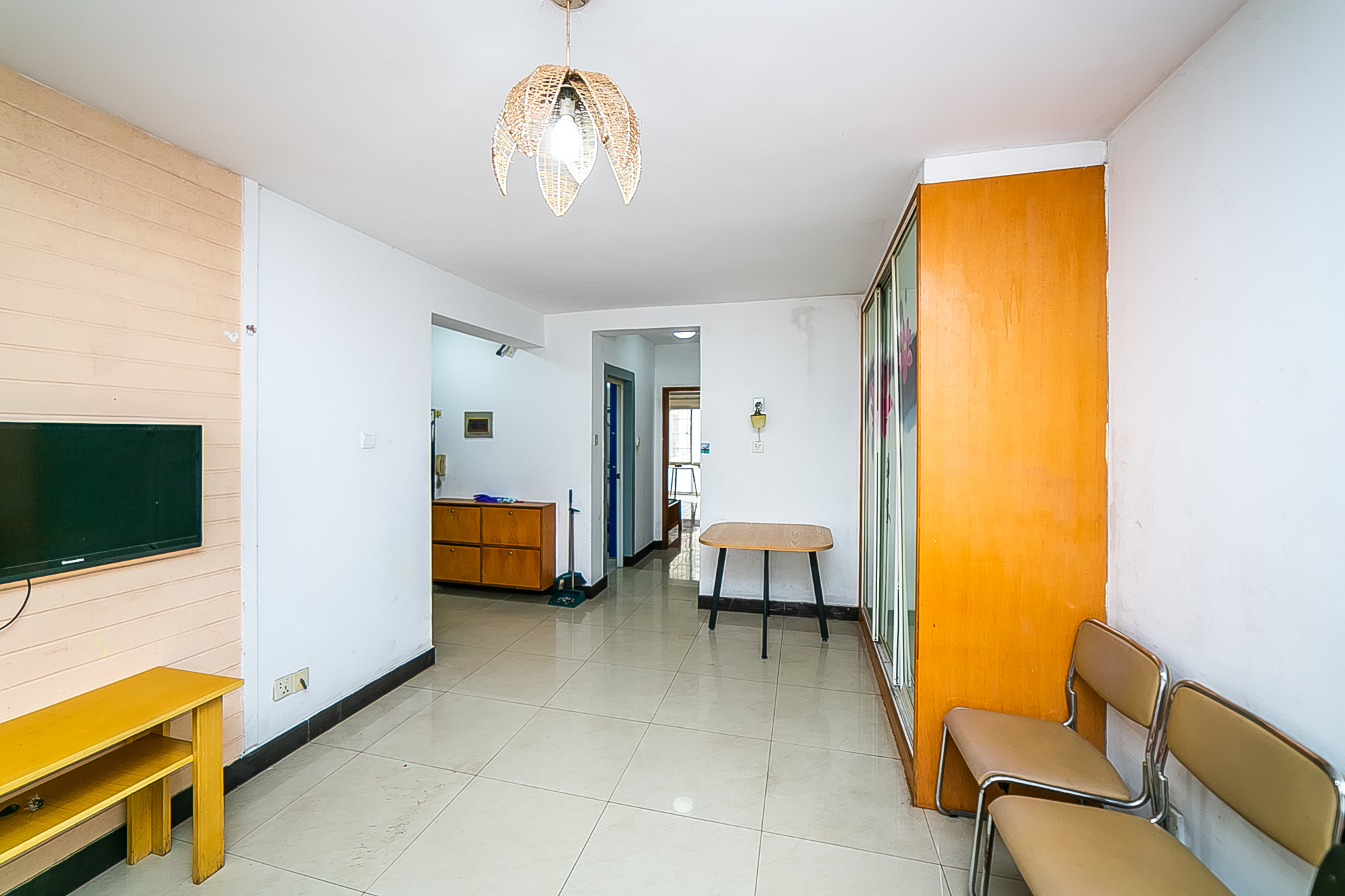 都市春天 1室1厅1卫 39.0万 都市春天 1室1厅1卫 39.0万客厅