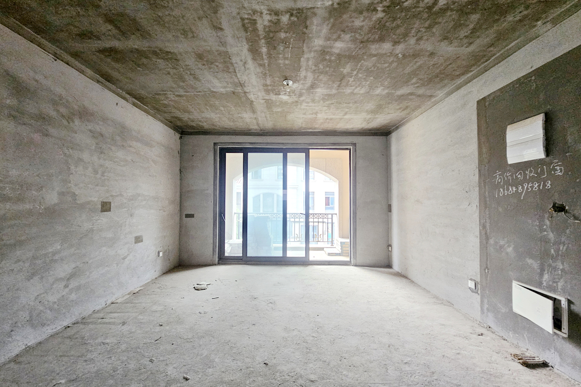 明昇壹城(明昇时代广场)一期  4室2厅3卫    428.0万 明昇壹城(明昇时代广场)一期  4室2厅3卫    428.0万