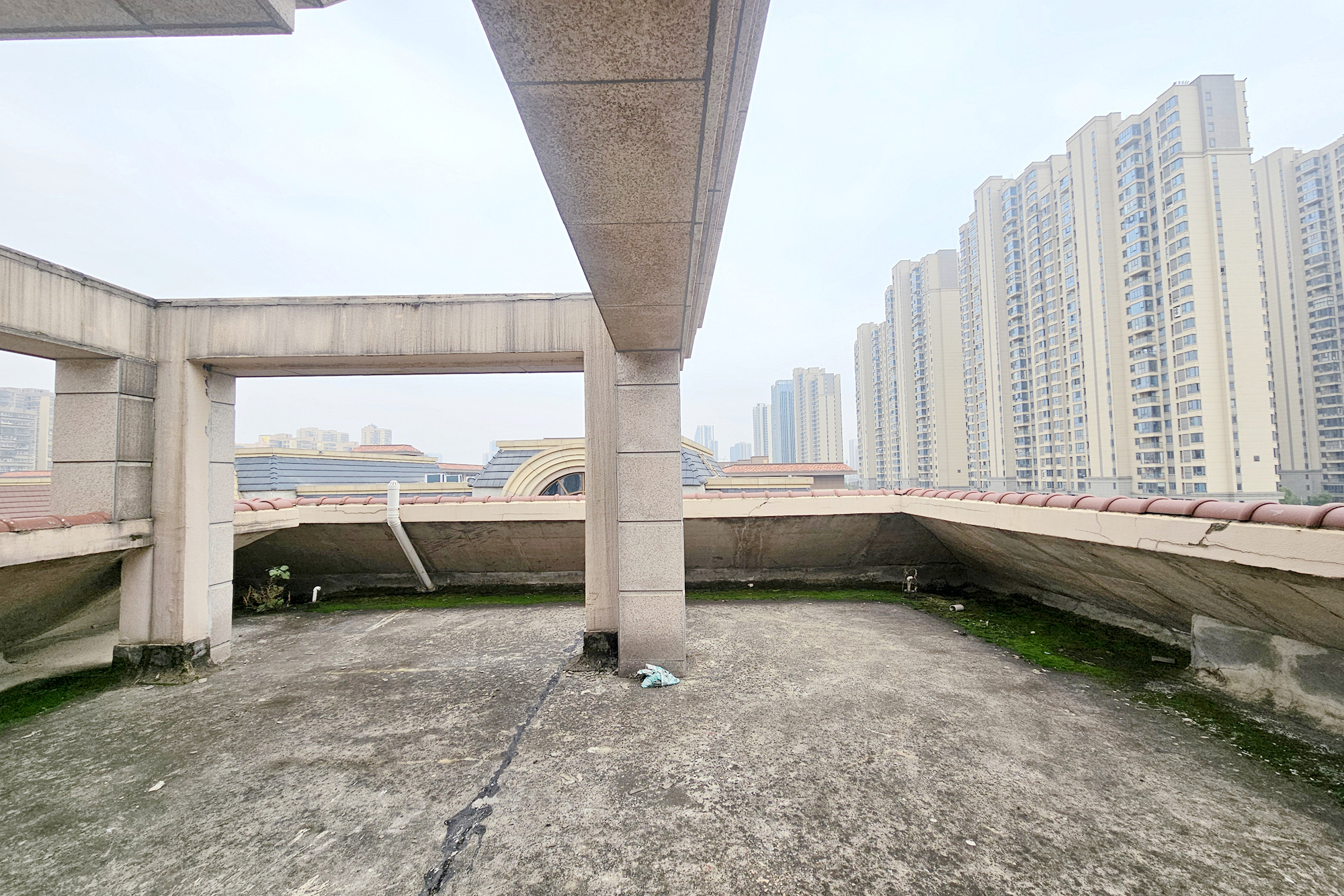 明昇壹城（明昇时代广场）一期  4室2厅3卫   548.00万阳台