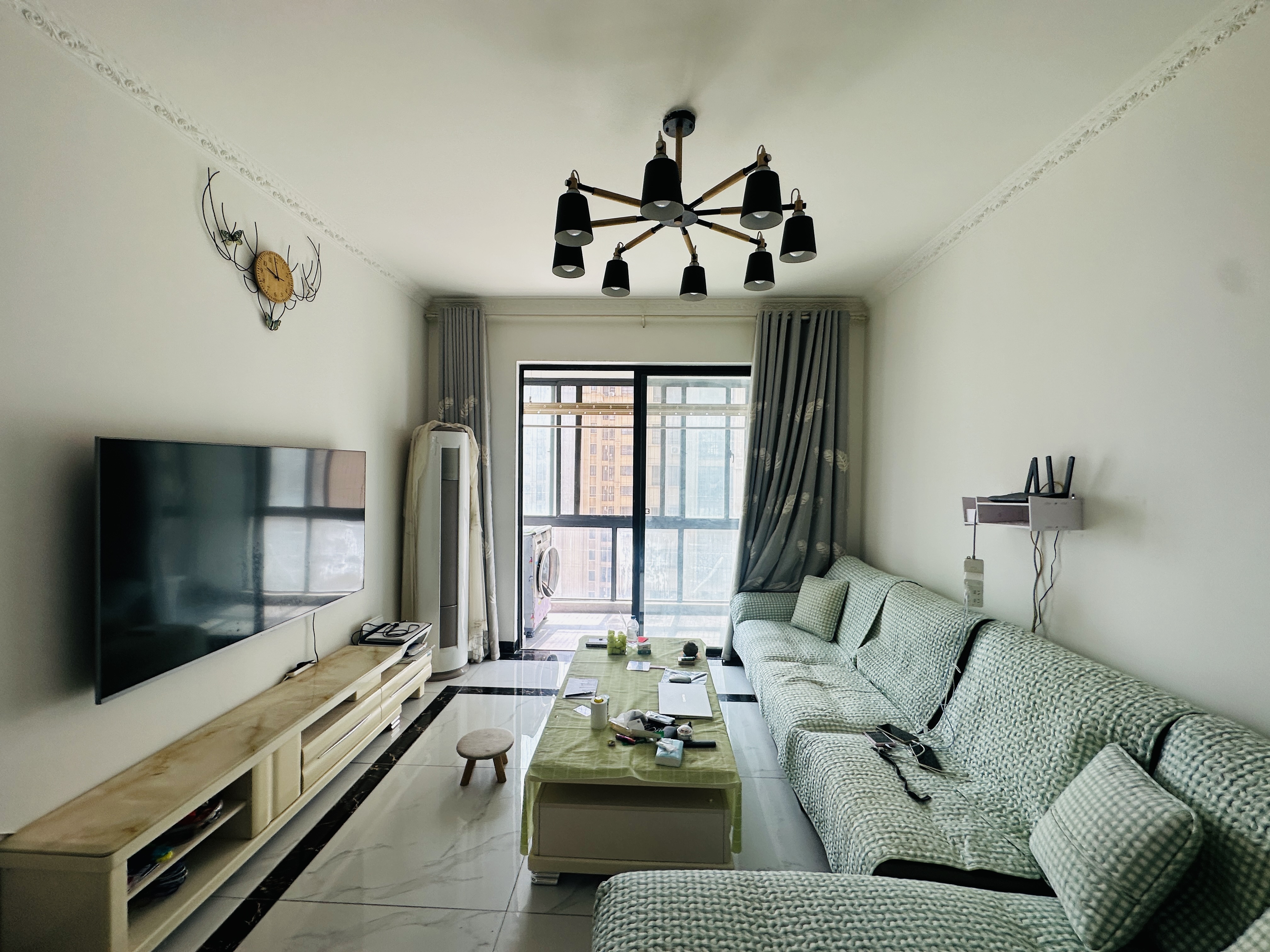 伟业智青春 3室2厅2卫 143.0万 伟业智青春 3室2厅2卫 143.0万客厅