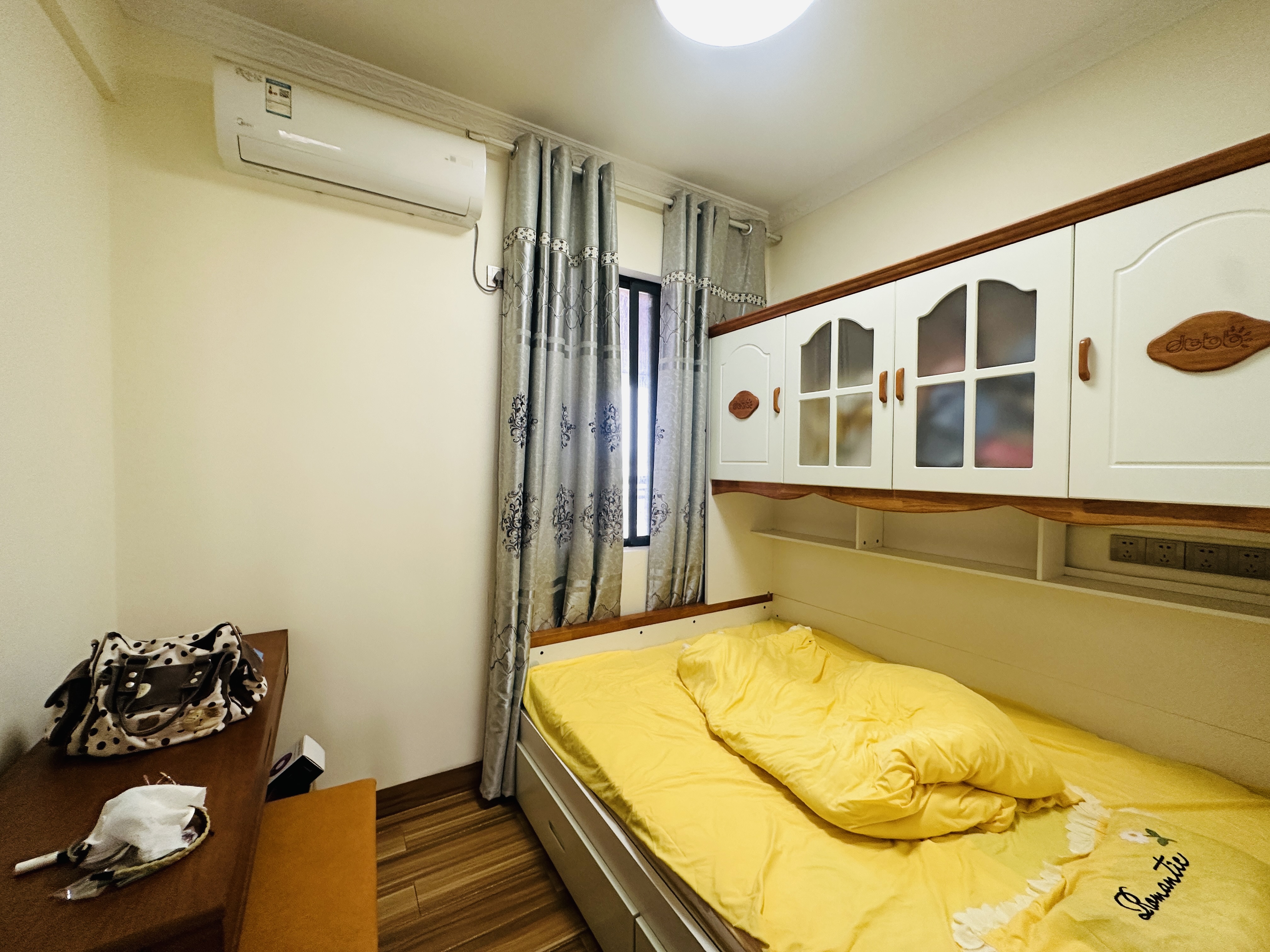 伟业智青春 3室2厅2卫 143.0万 伟业智青春 3室2厅2卫 143.0万卧室