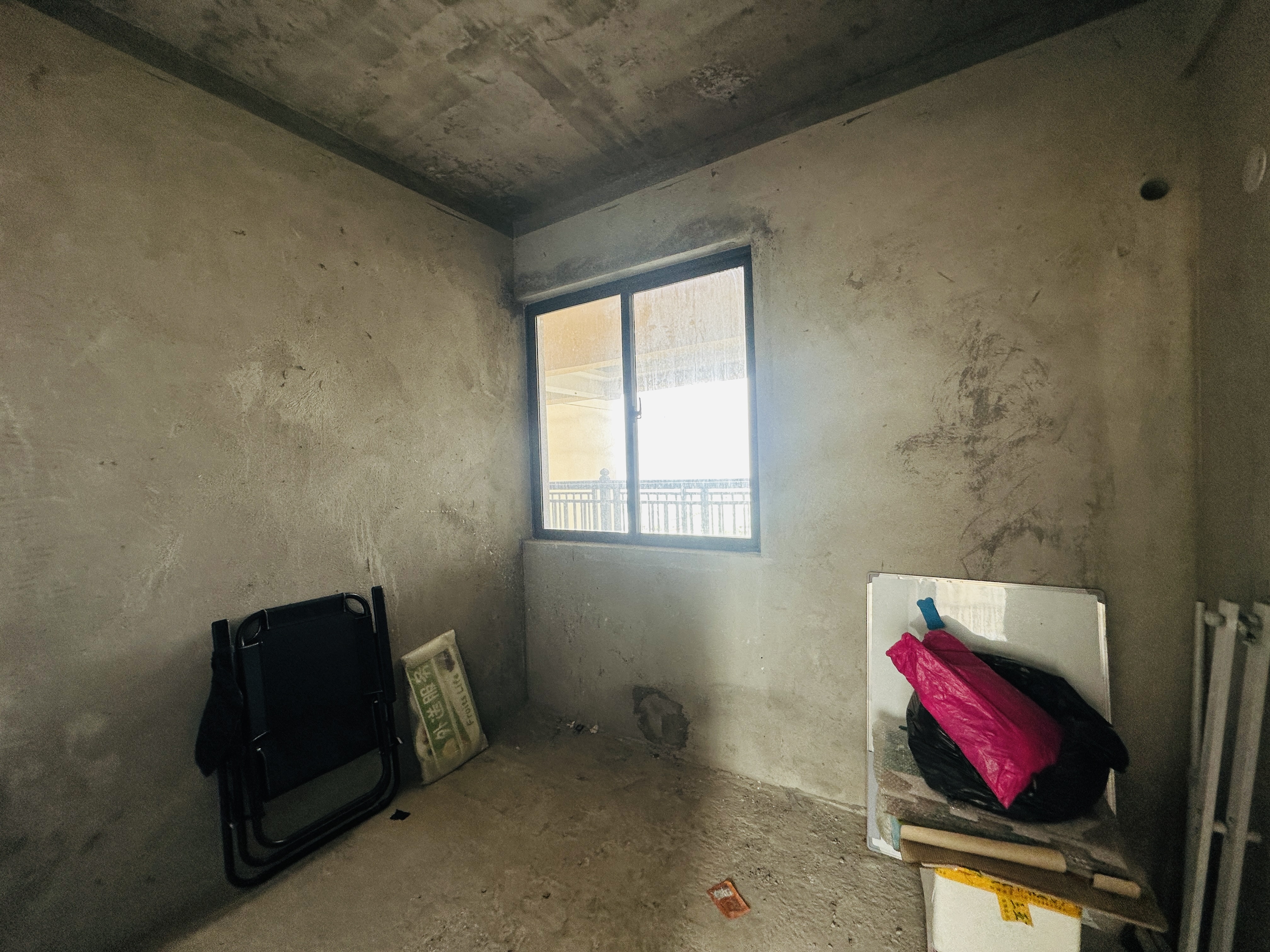 伟业智青春 3室2厅2卫 129.0万 伟业智青春 3室2厅2卫 129.0万厨房