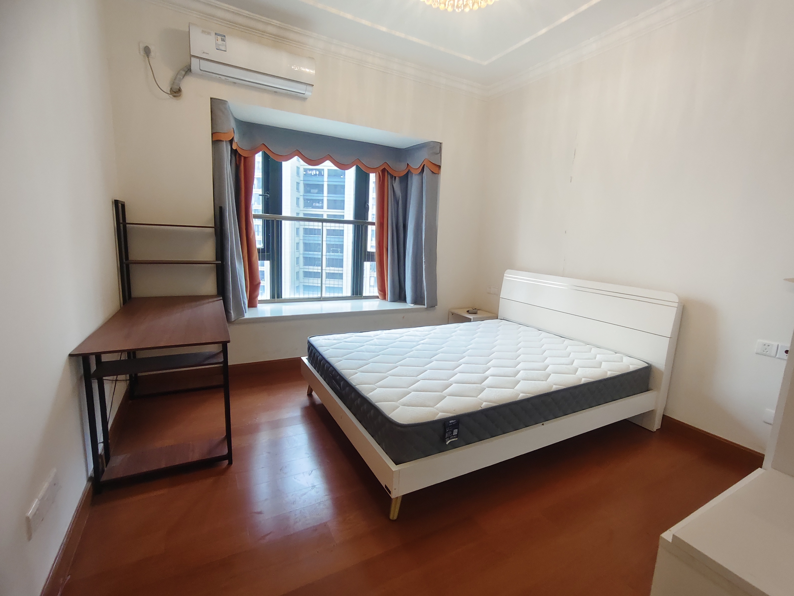 恒大林溪郡  3室2厅2卫    71.8万 恒大林溪郡  3室2厅2卫    71.8万室内图