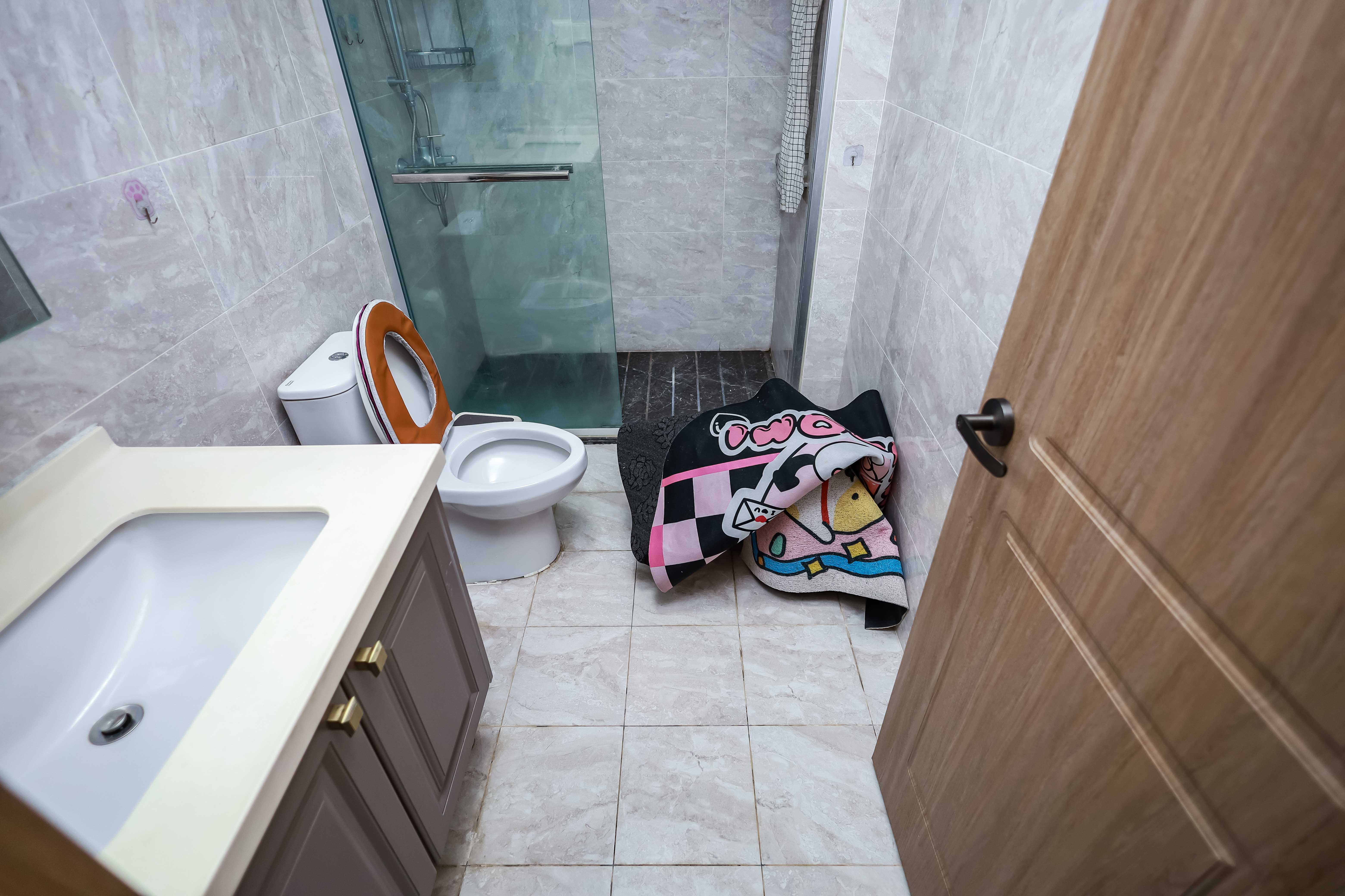 金地中交麓谷香颂(金地中交雅苑)  3室1厅2卫    105.0万卫生间