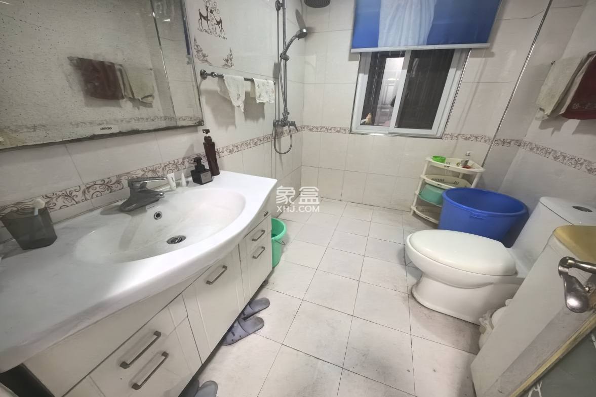 新城壹号 3室2厅2卫 31.0万 新城壹号 3室2厅2卫 31.0万室内图