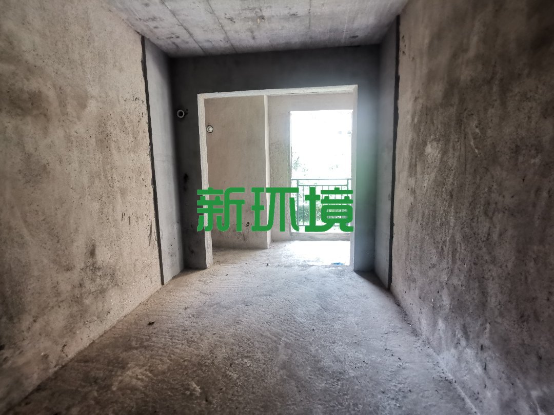 天门壹号 4室2厅2卫 70.8万 天门壹号 4室2厅2卫 70.8万客厅