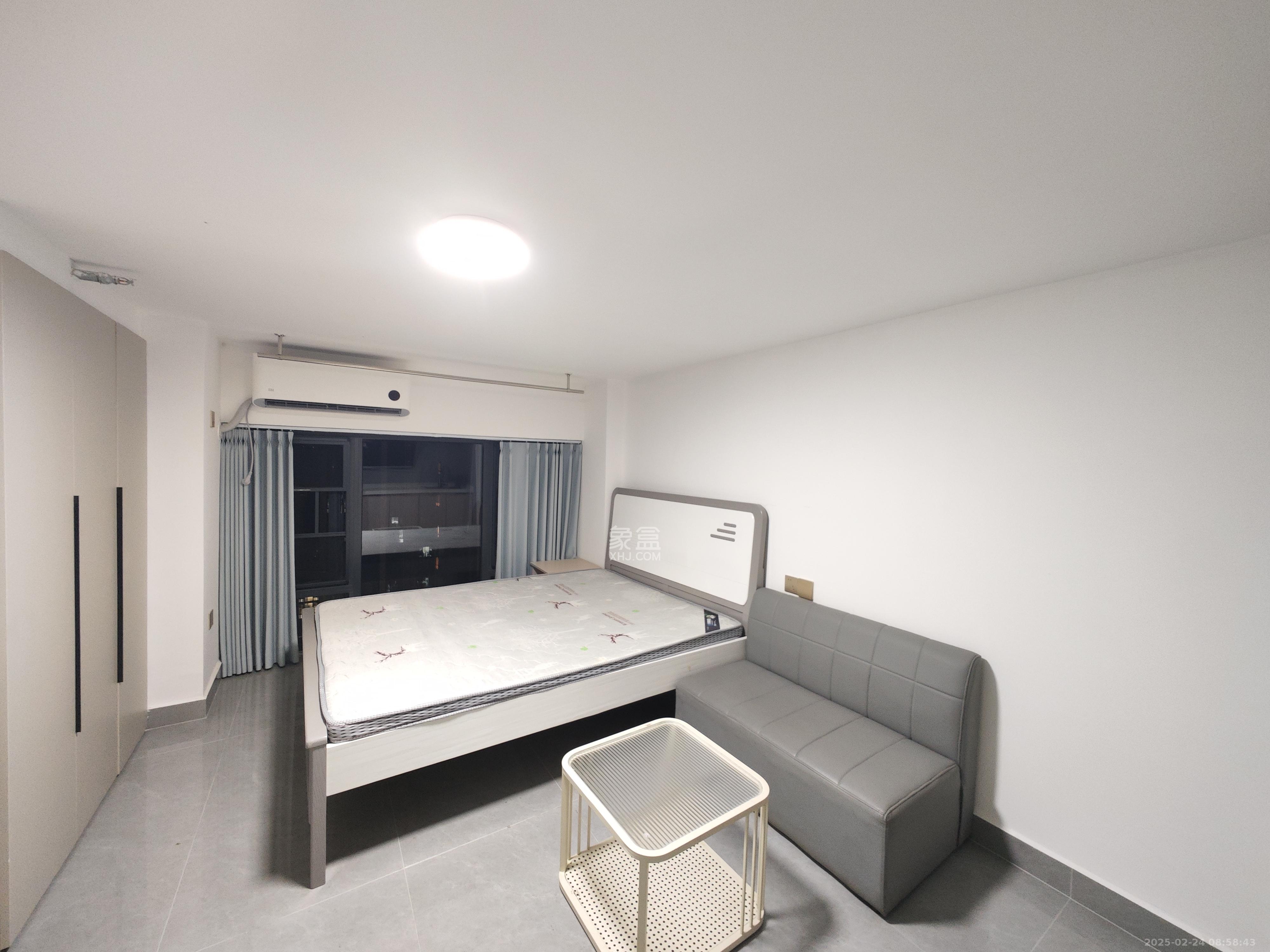 保利恒伟时光印象 1室1厅1卫 1300.0元/月 保利恒伟时光印象 1室1厅1卫 1300.0元/月室内图