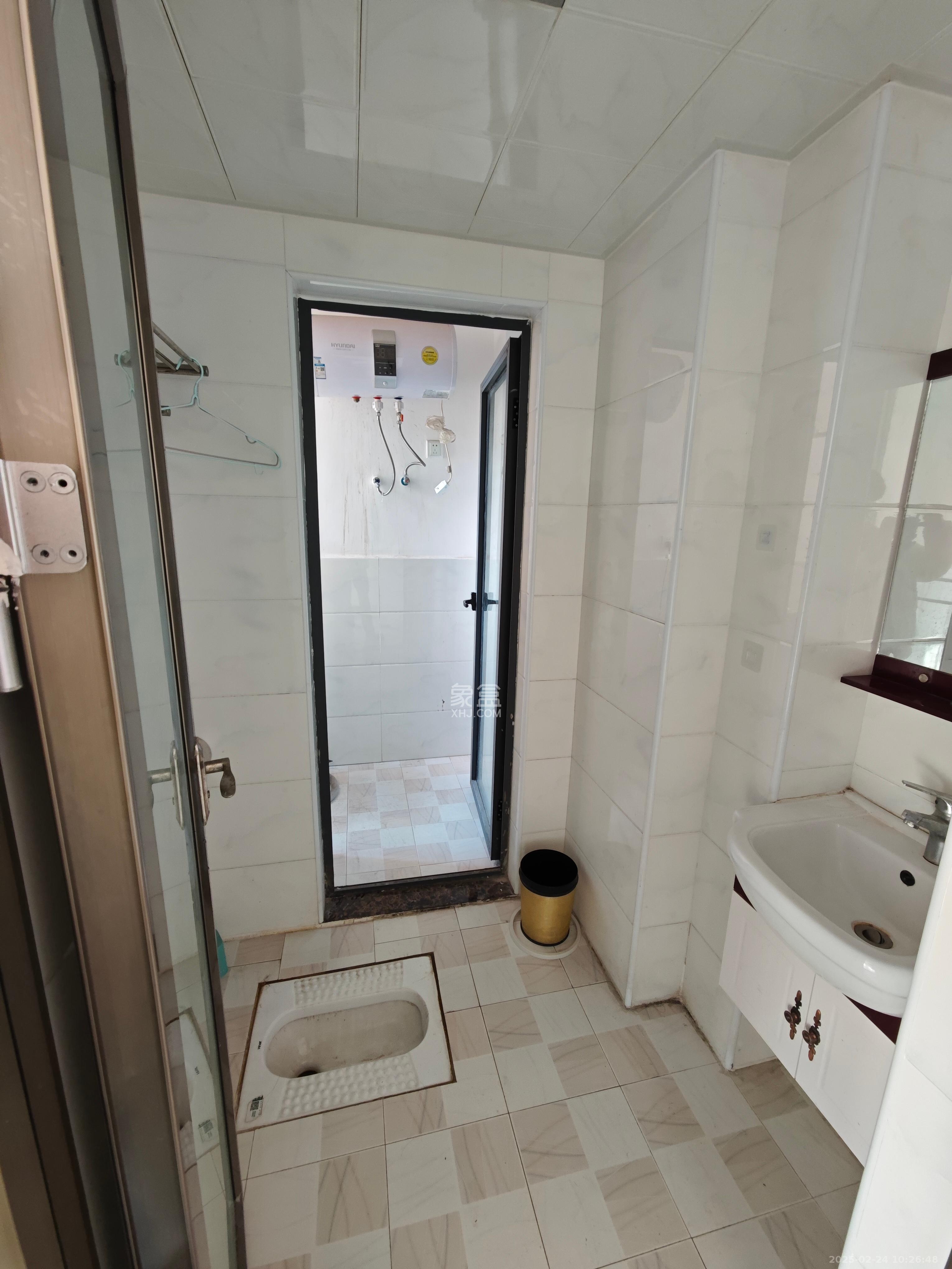 雅阁国际   70.44㎡      2200.0元/月室内图