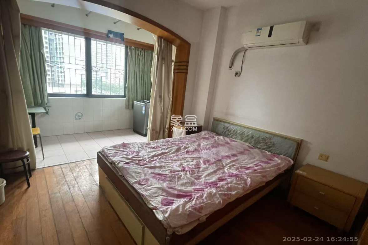 七一路散盘 3室2厅1卫 1600.0元/月 七一路散盘 3室2厅1卫 1600.0元/月户型图