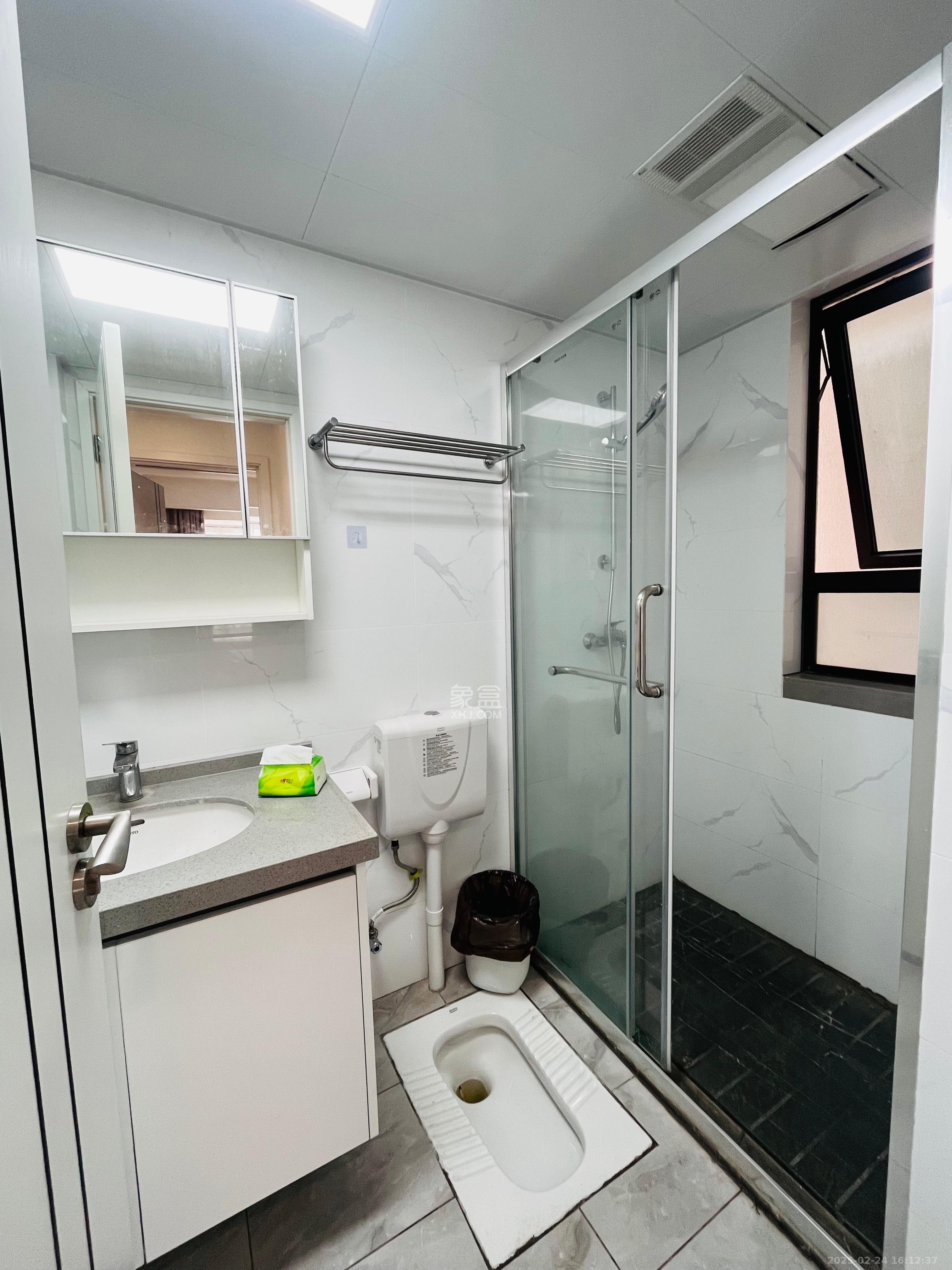 金基芳华 3室2厅1卫 2800.0元/月 金基芳华 3室2厅1卫 2800.0元/月室内图