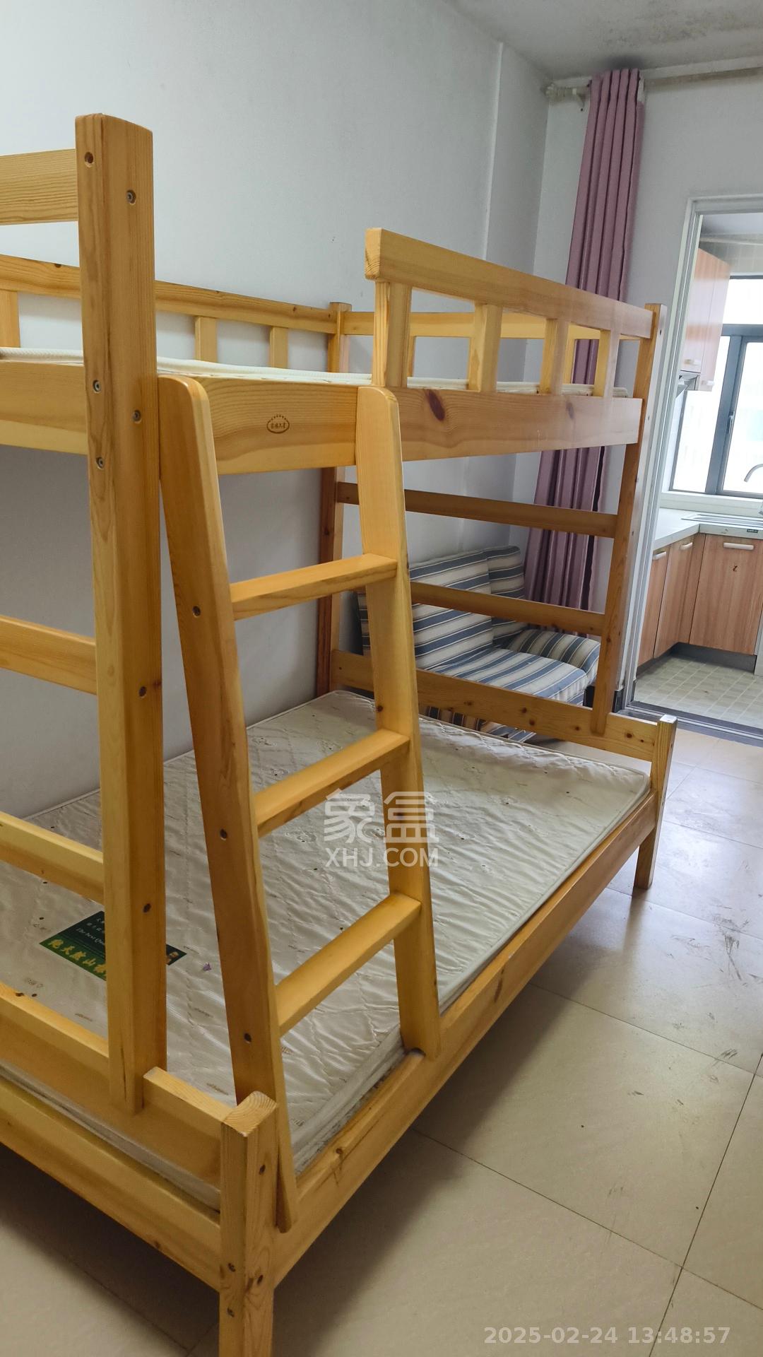 保利麓谷林语I区  1室1厅1卫   1100.00元/月室内图