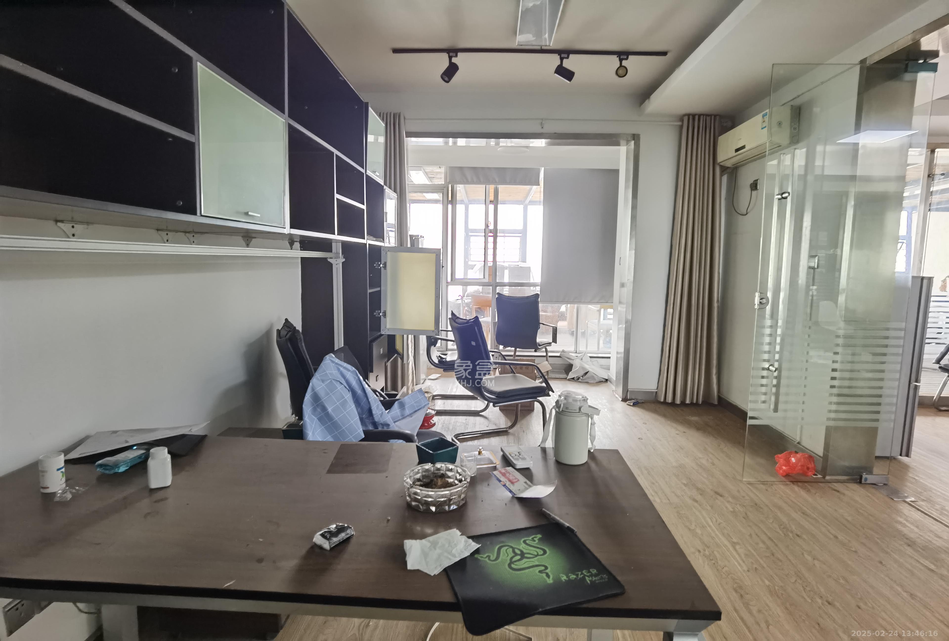 上河国际A座 1室0厅0卫 12000.0元/月 上河国际A座 1室0厅0卫 12000.0元/月室内图