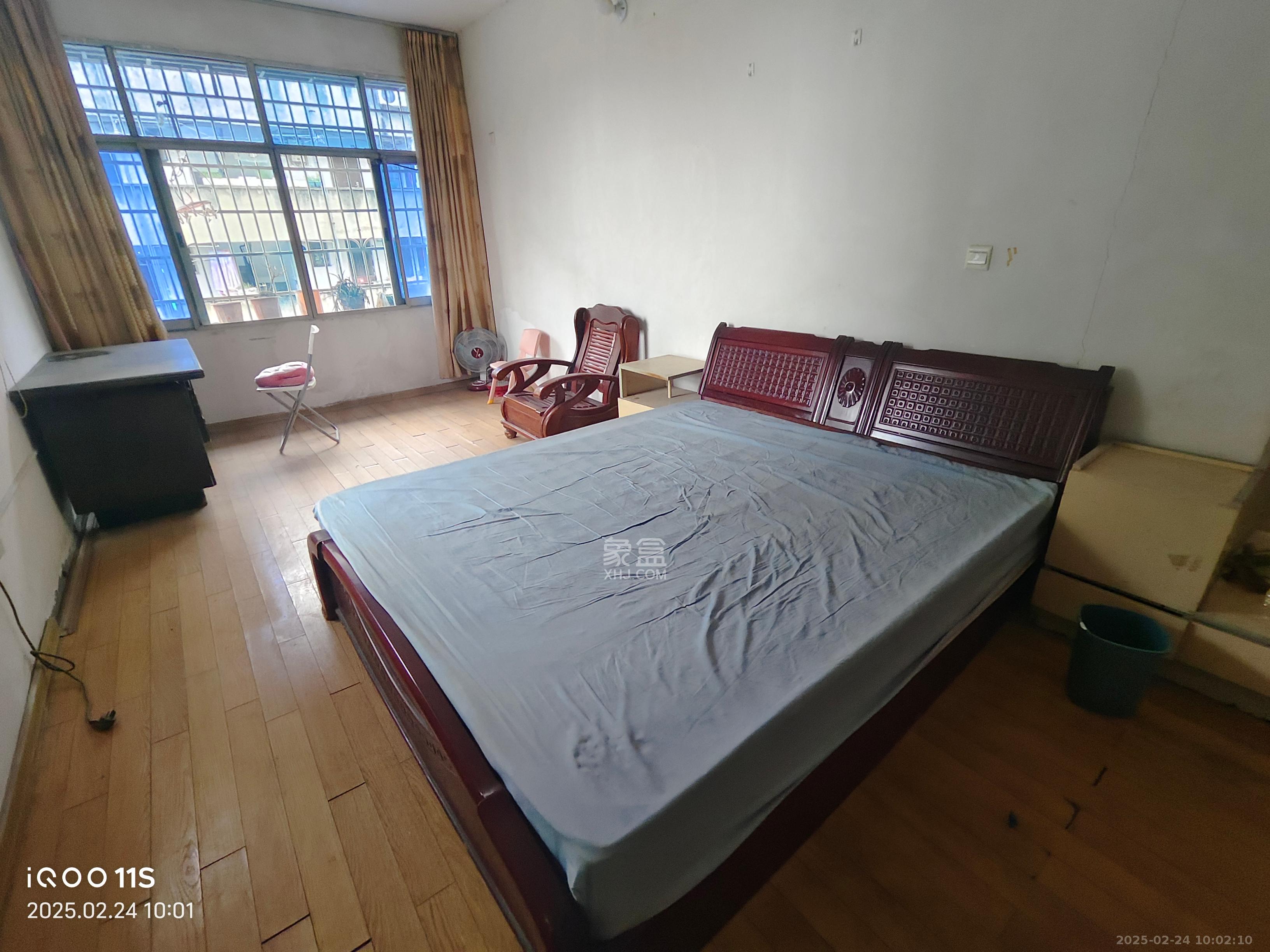 湘仪家园  1室1厅1卫   1200.00元/月室内图