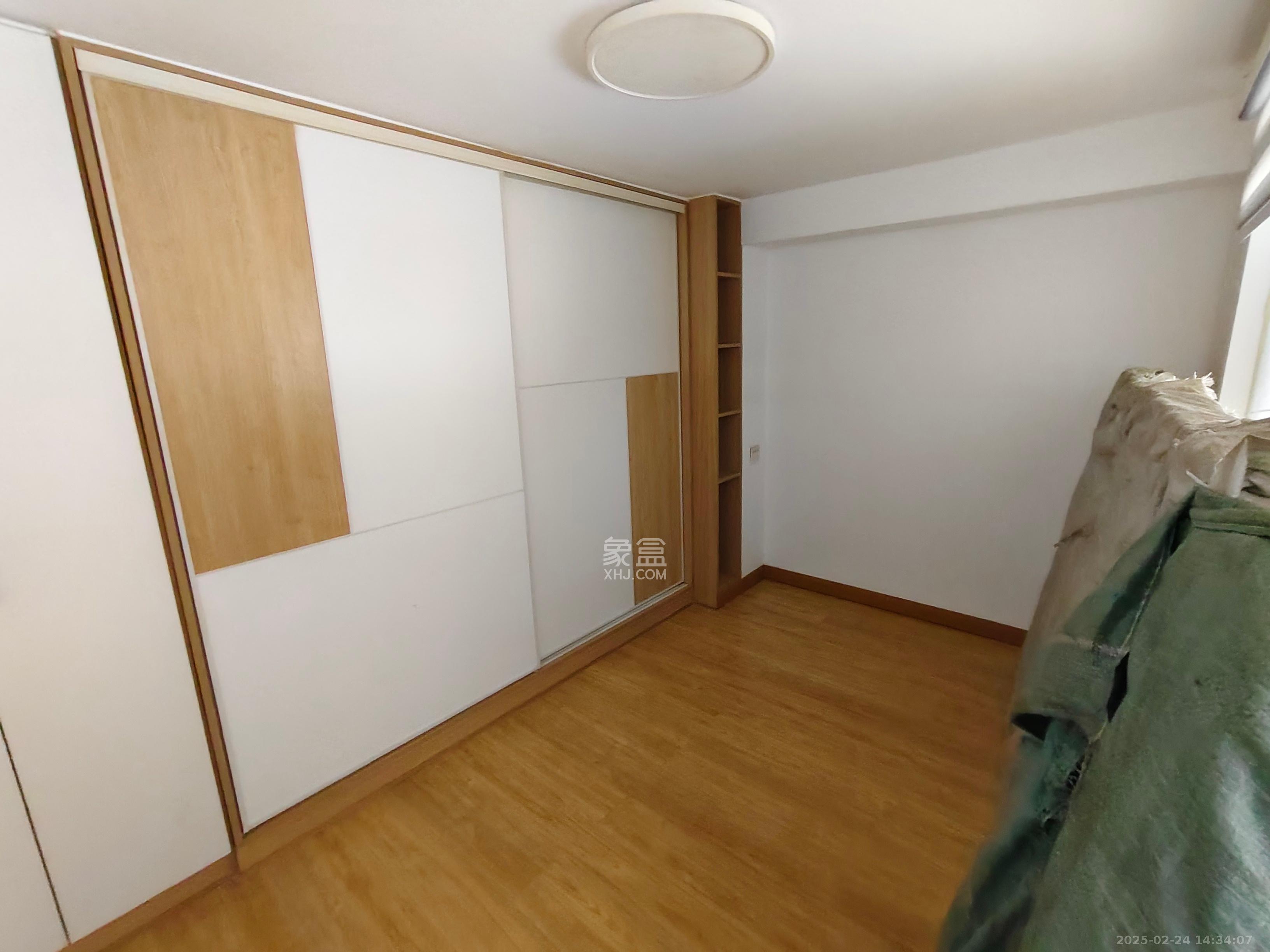 海伦春天 2室1厅1卫 1800.0元/月 海伦春天 2室1厅1卫 1800.0元/月室内图